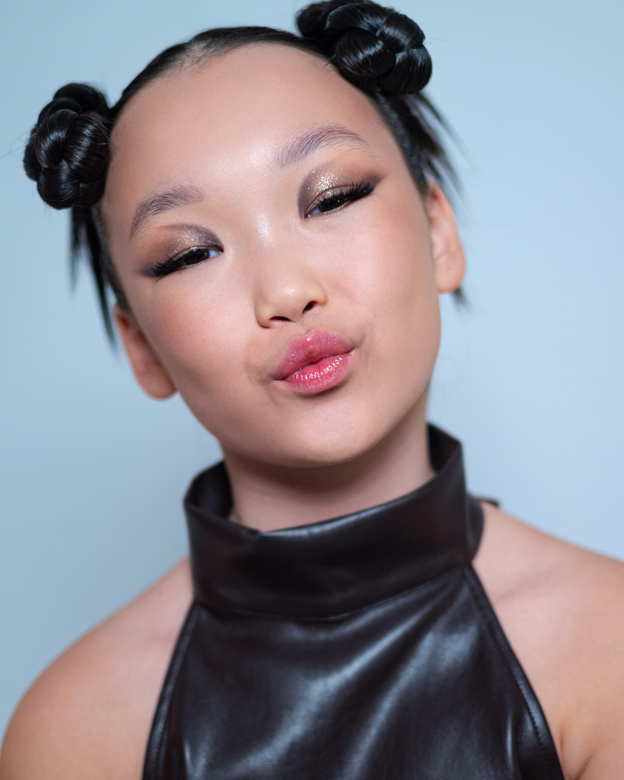 Модельное портфолио. Фотограф Москва Виктория Вишневская актерское / модельное портфолио