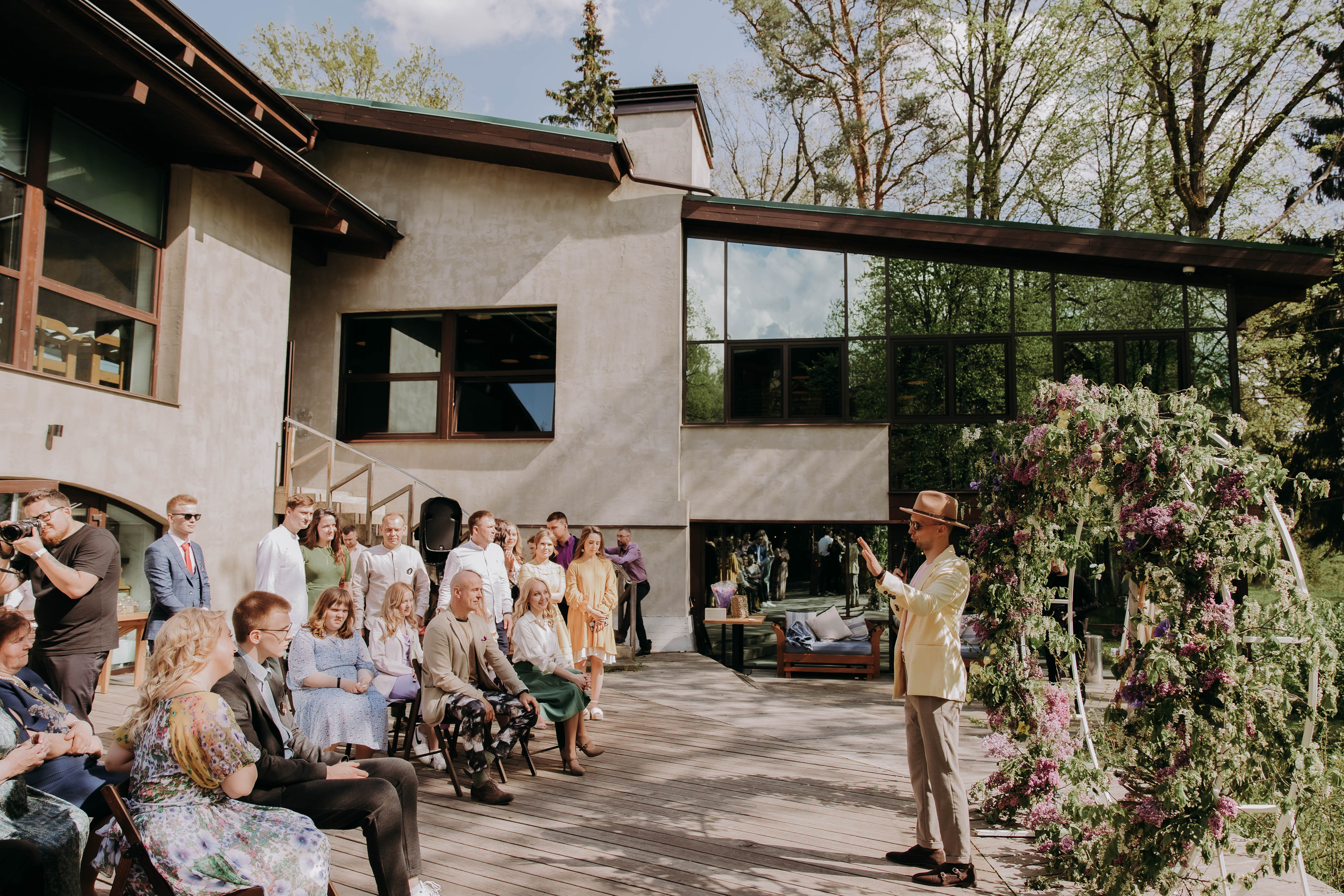 Жаркий тусич. Галерея