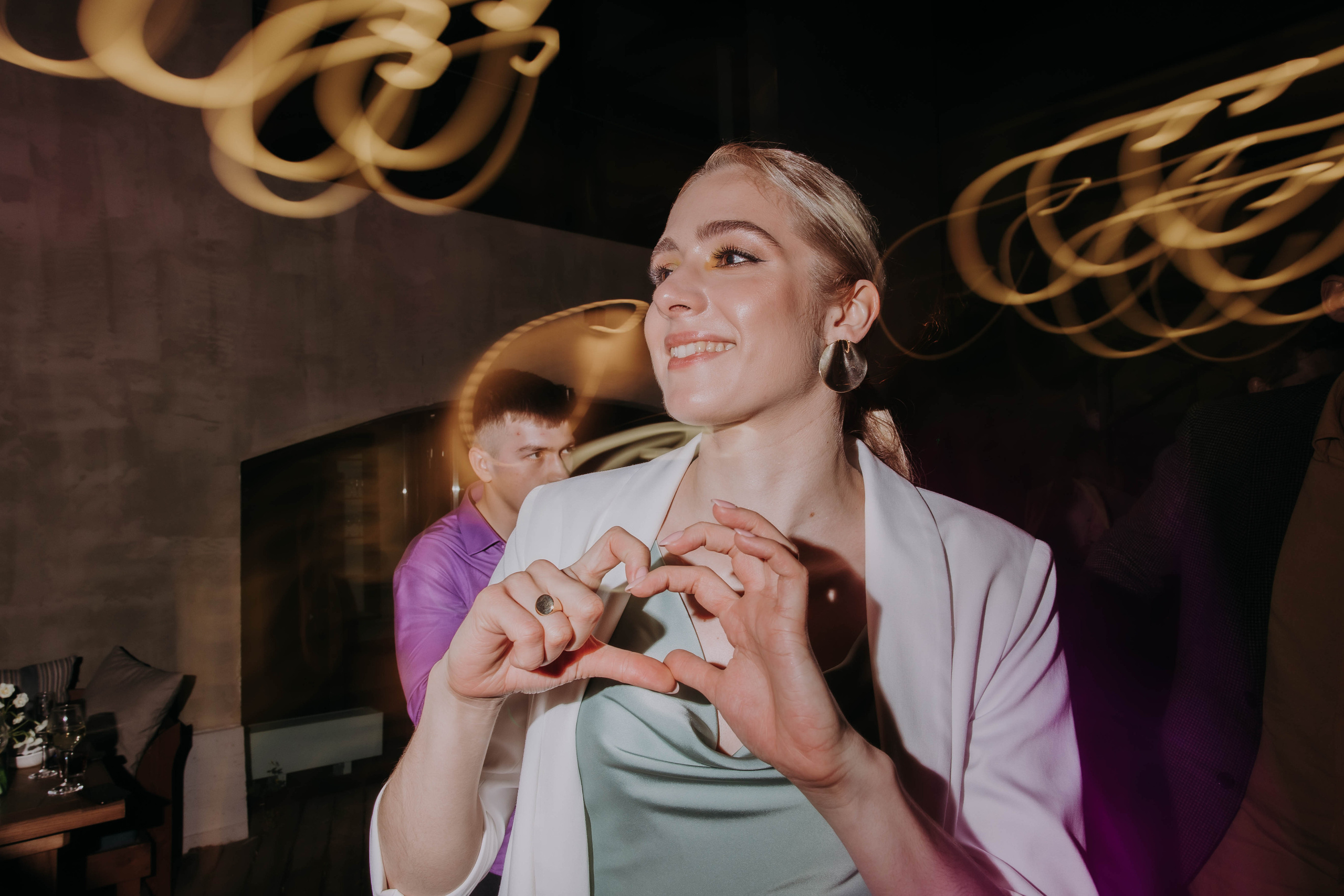 Жаркий тусич. Галерея