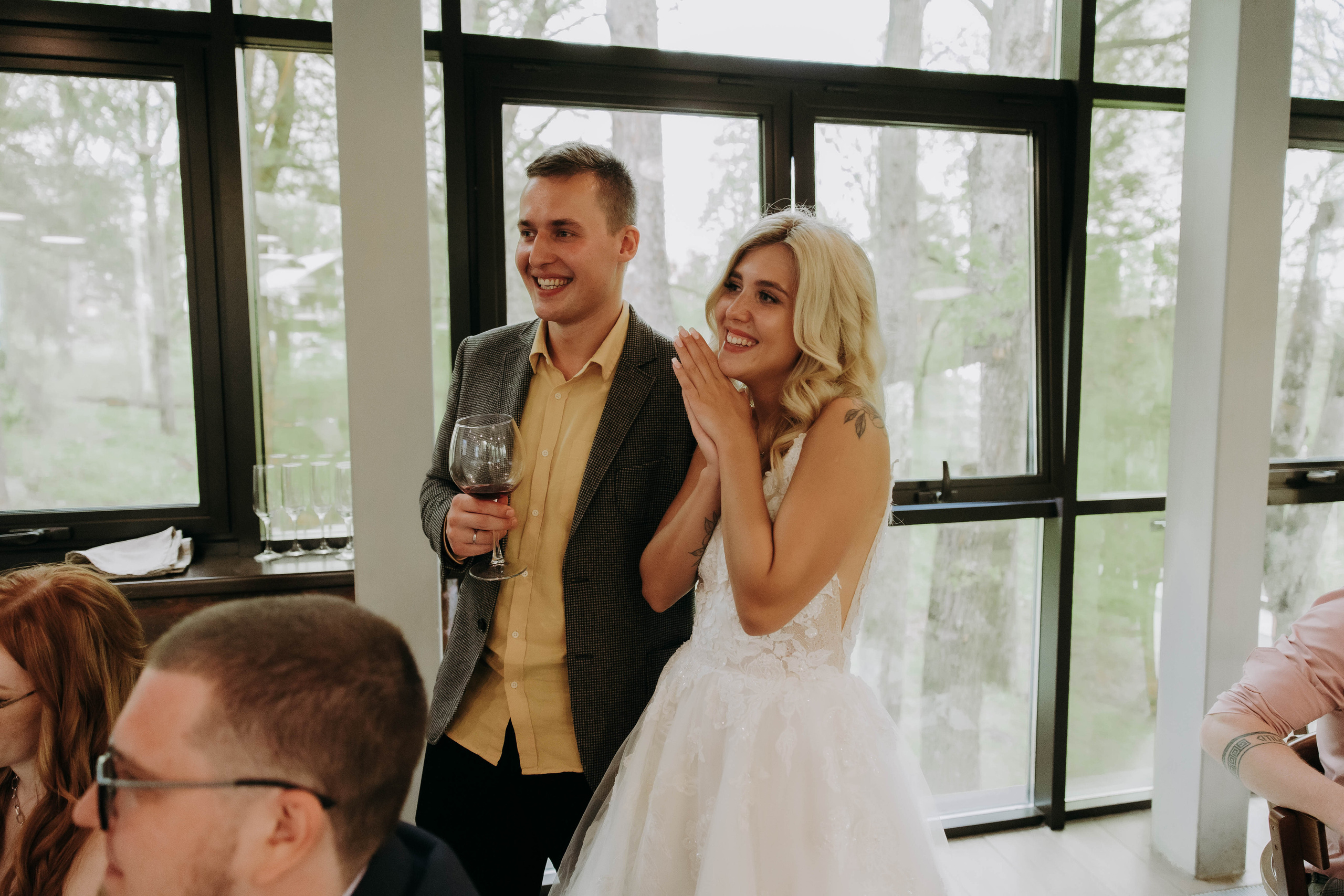 Жаркий тусич. Галерея