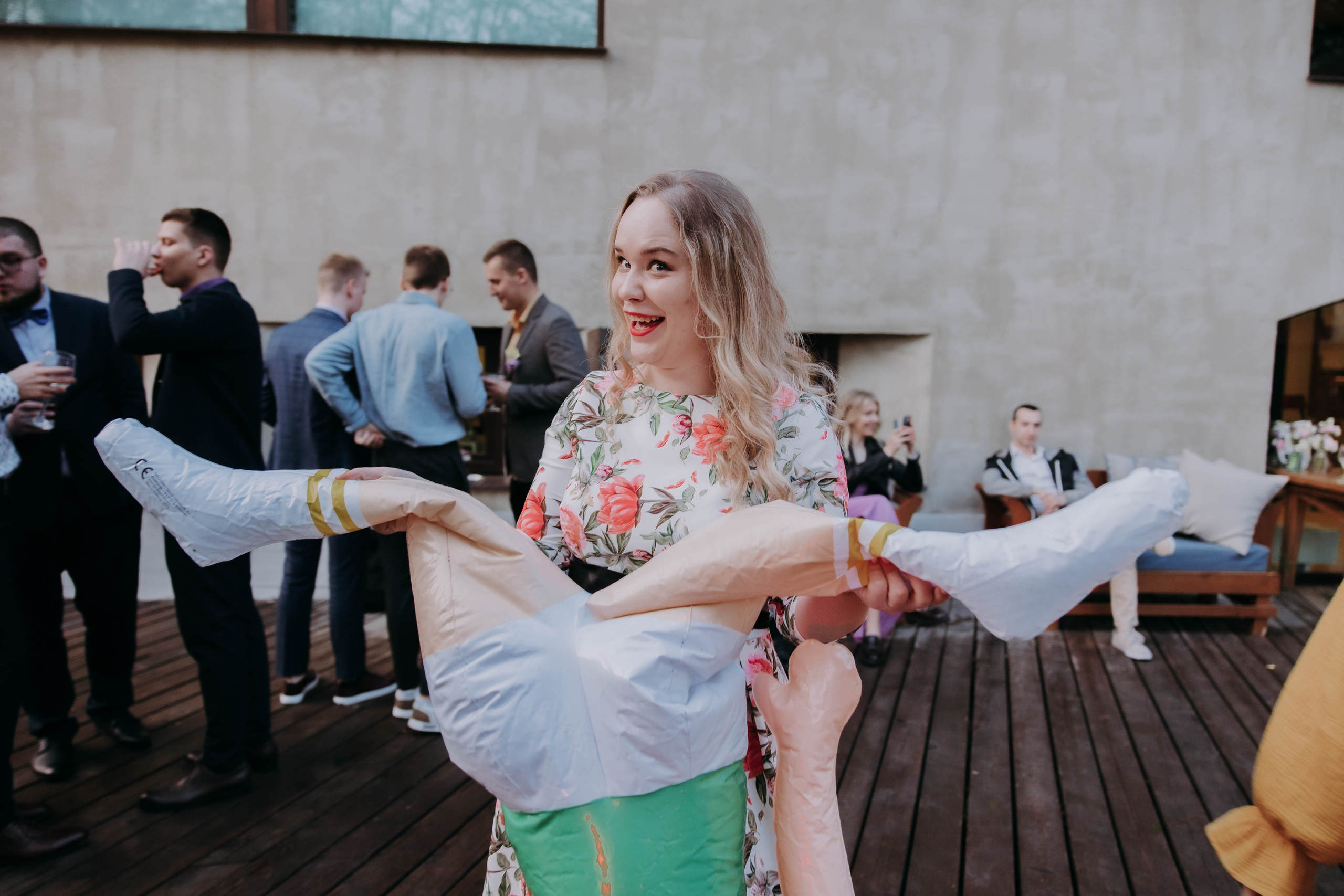 Жаркий тусич. Галерея