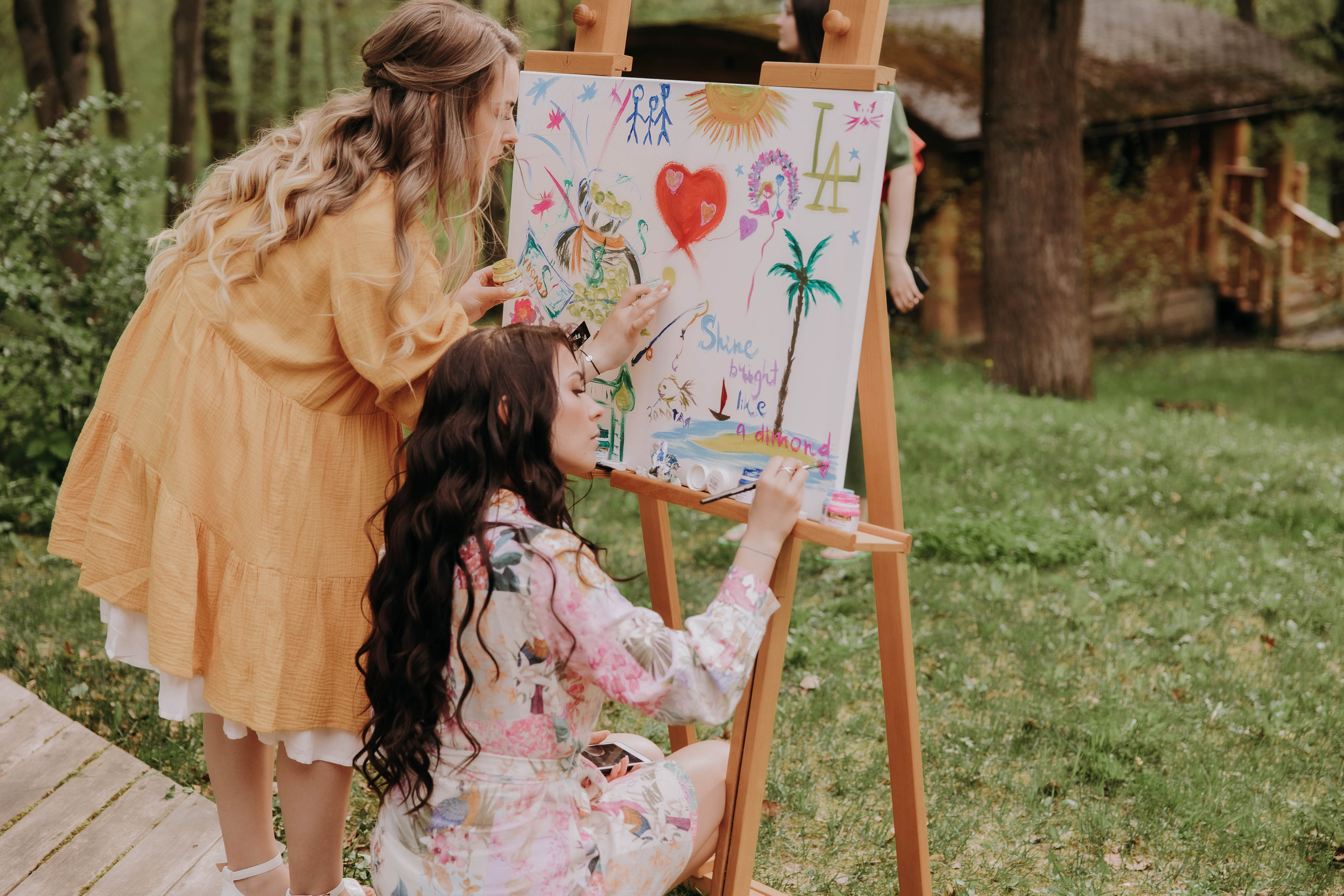 Жаркий тусич. Галерея