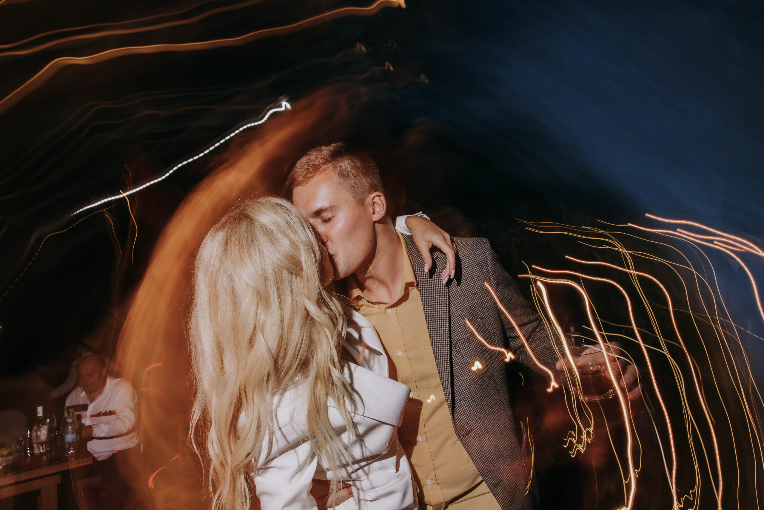 Жаркий тусич. Галерея