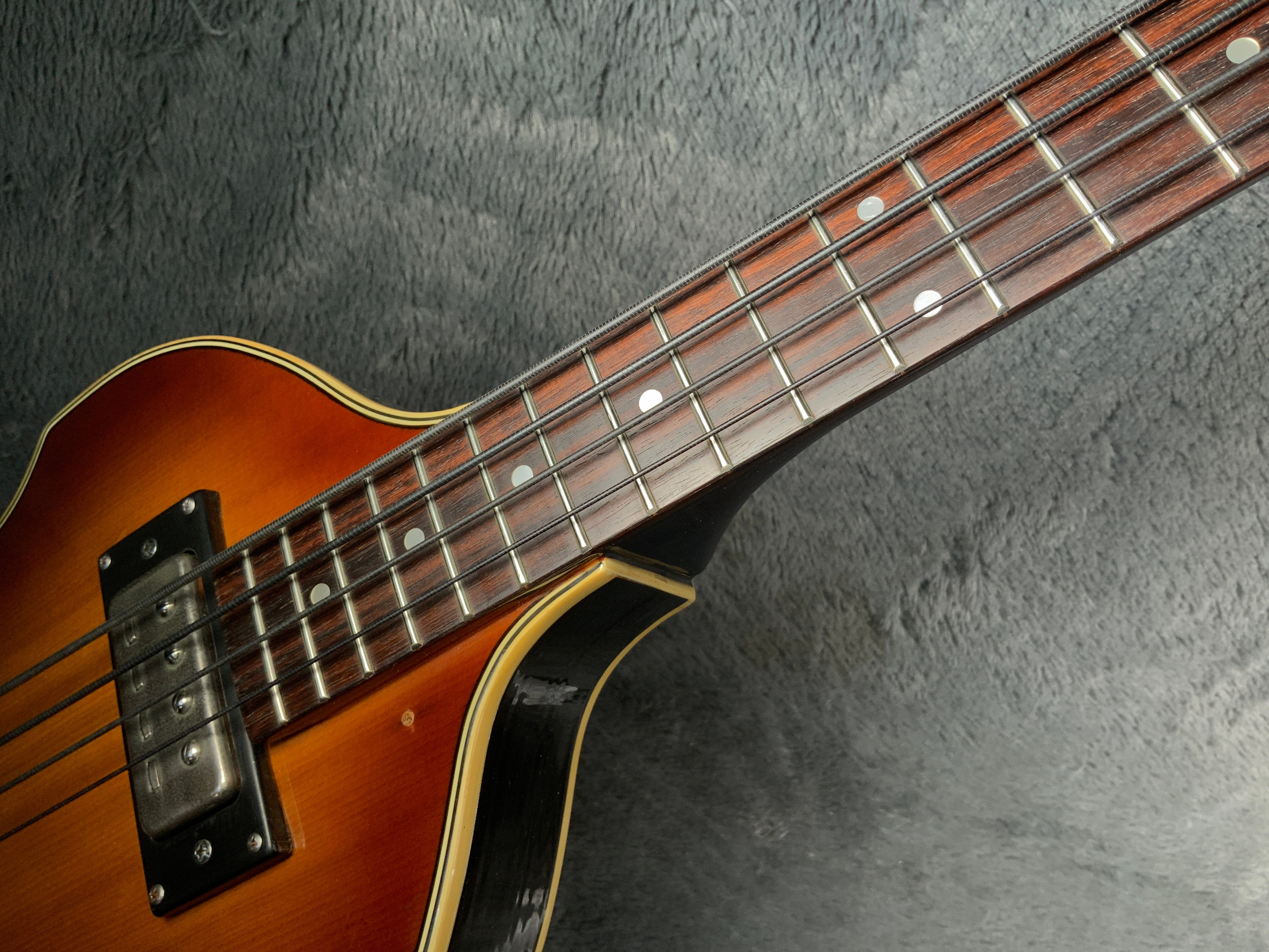 Norwegian Wood Vaio Bass