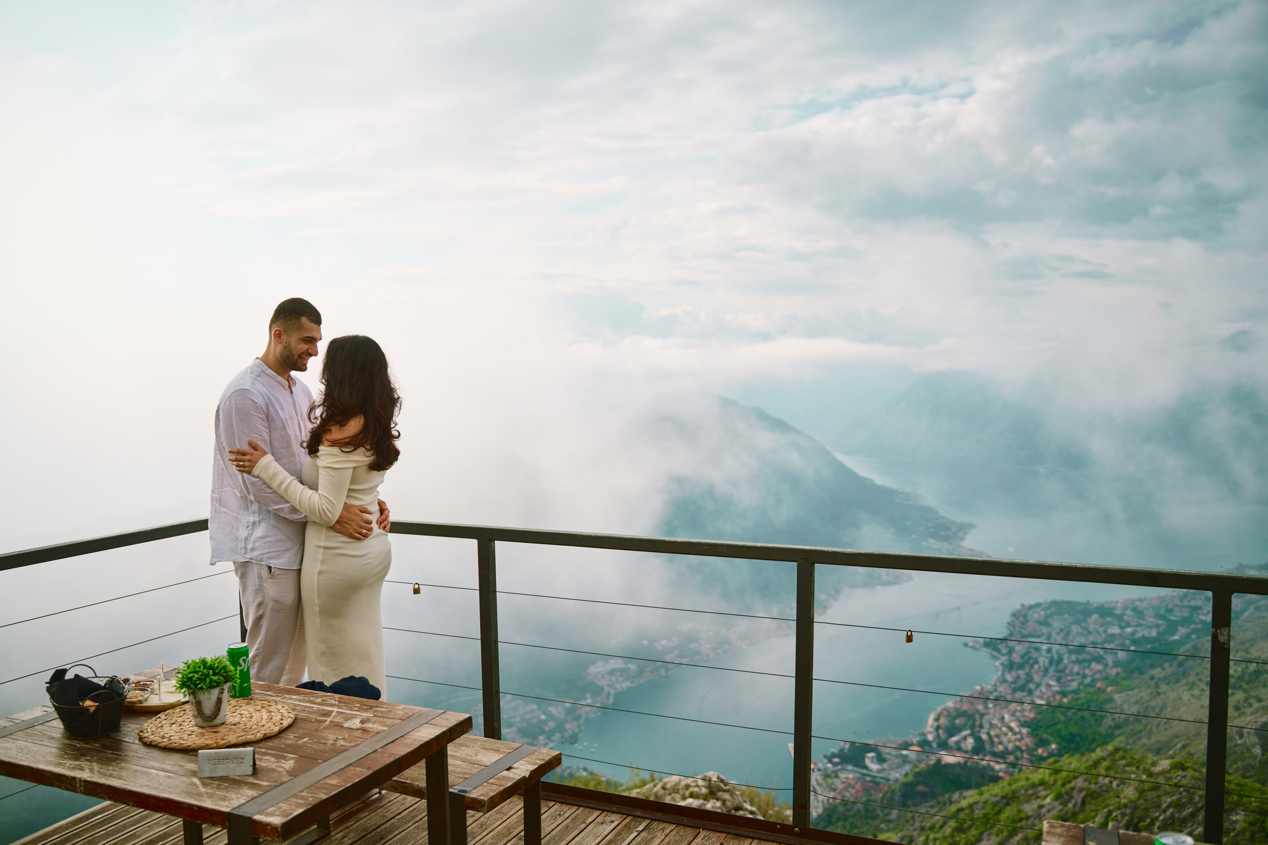 Horizont Bar. Photographer in Montenegro | Фотограф в Черногории