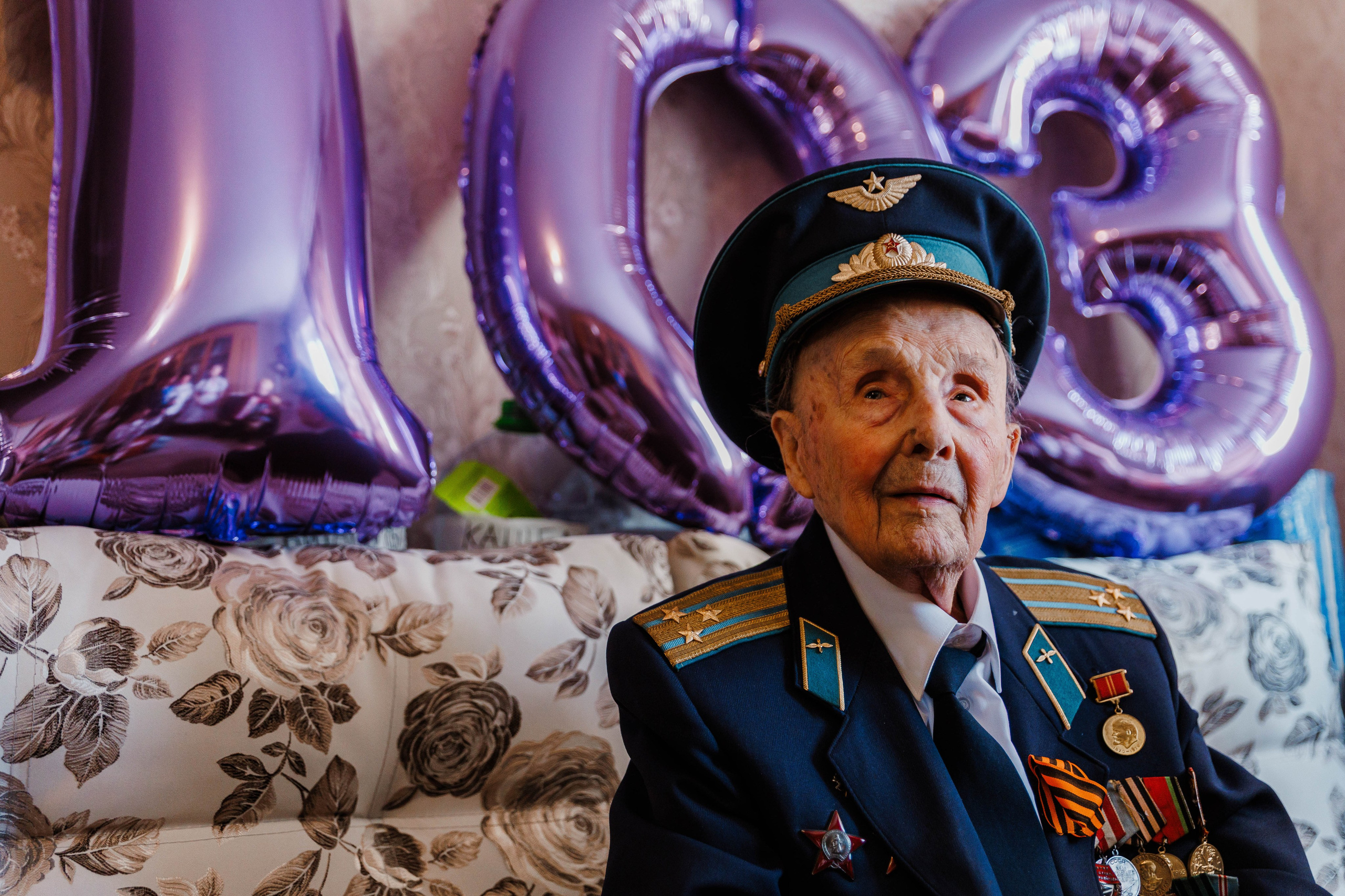 ПОЗДРАВЛЕНИЕ ВЕТЕРАНОВ ВЕЛИКОЙ ОТЕЧЕСТВЕННОЙ ВОЙНЫ. РЕПОРТАЖНЫЙ ФОТОГРАФ НИЖНИЙ НОВГОРОД Игнатьева Виктория