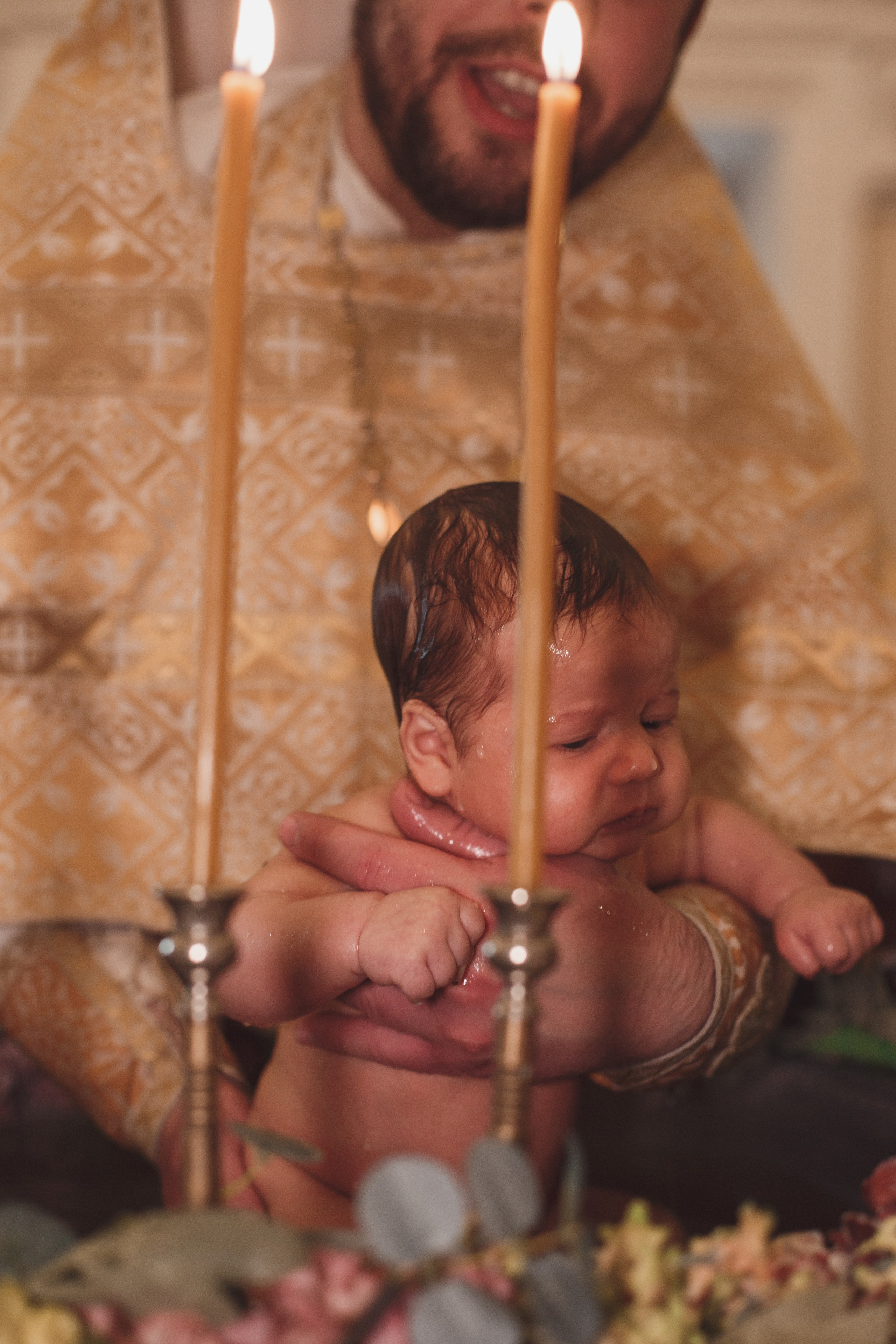 Фотосъёмка таинства крещения в Белгороде. Свадебный и контент фотограф в Белгороде Ярослав Гаврилейченко