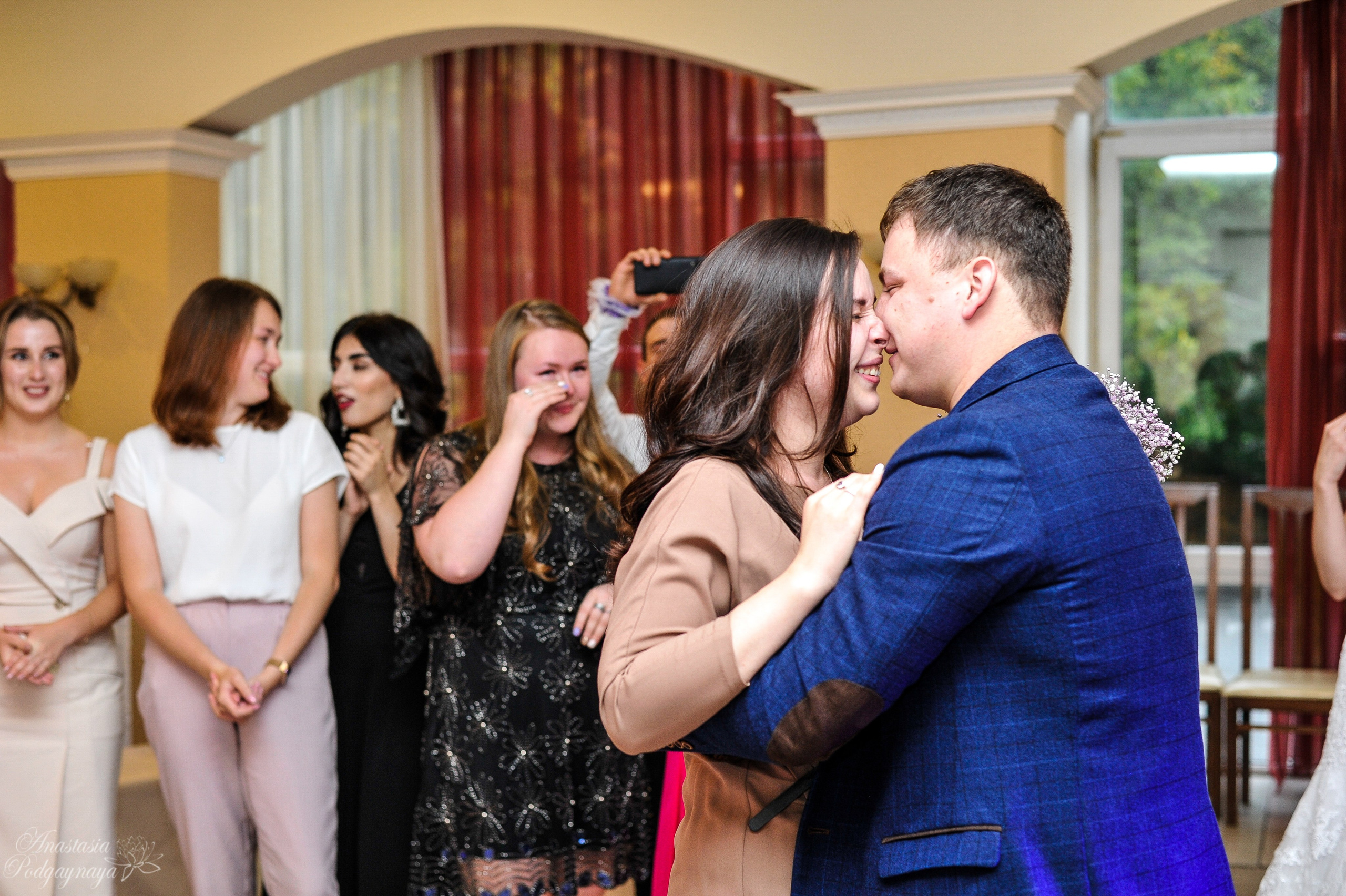 Дмитрий и Анастасия. Семейный и женский фотограф, контент фотосессия в Екатеринбурге