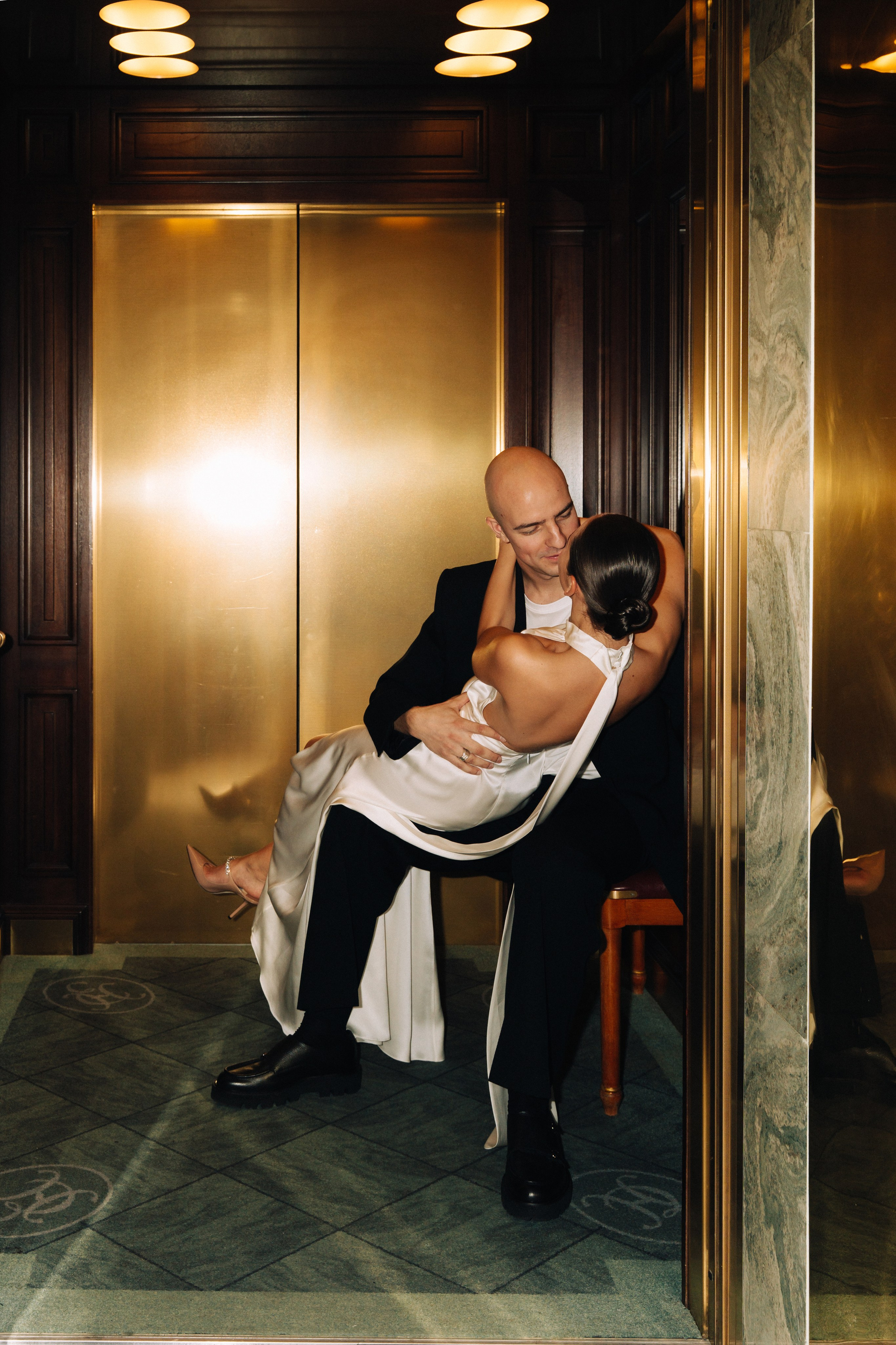 Вова и Лиза. Питер. Гранд Отель Европа, 1 дворец бракосочетания и особняк Мясникова. Свадебный фотограф Катерина Чулкова