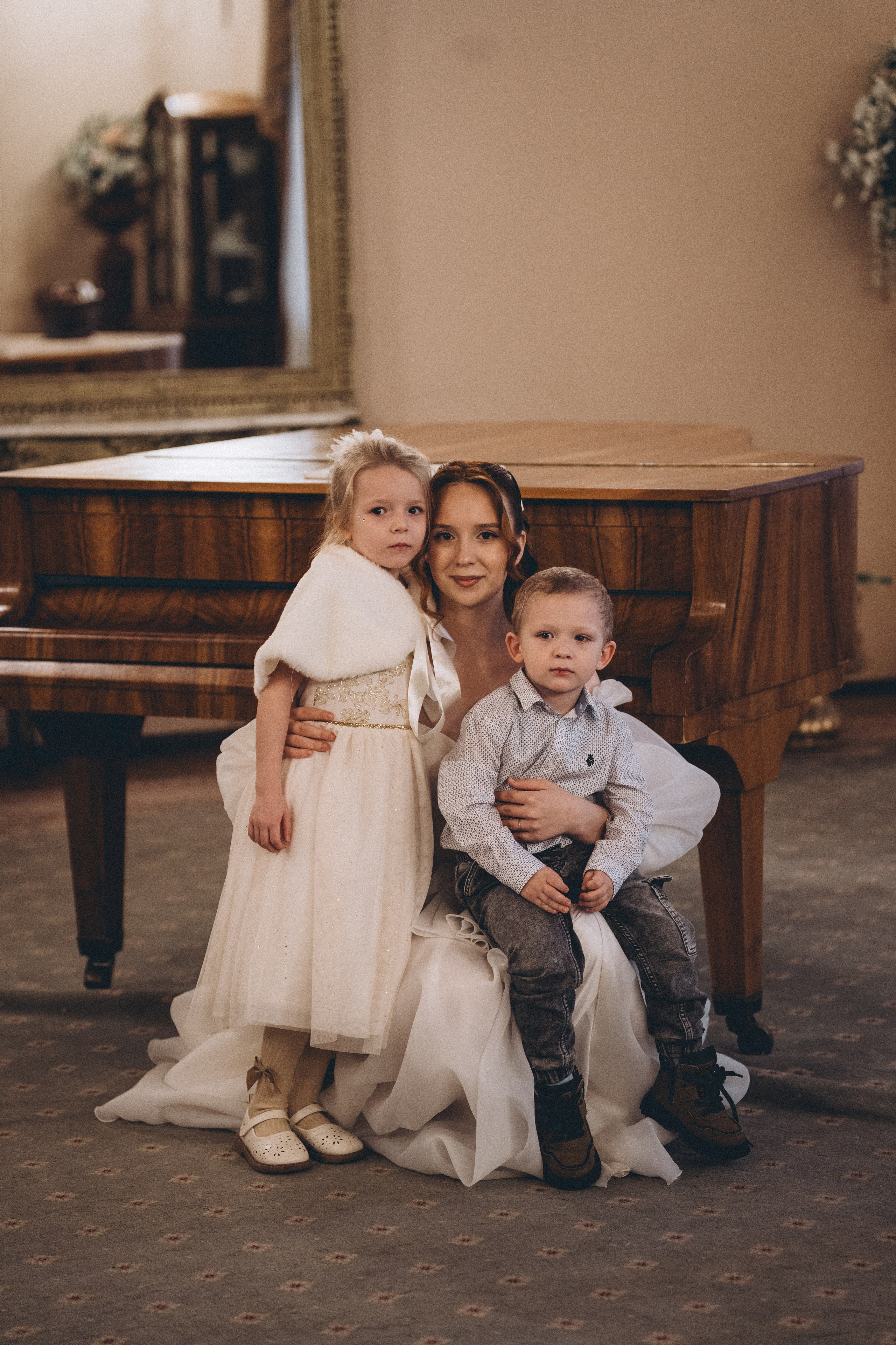 СВАДЕБНАЯ СЬЕМКА ВО ВТОРОМ ДВОРЦЕ С ГОСТЯМИ И ПРОГУЛКА В ТАВРИЧЕСКОМ САДУ. Профессиональный фотограф, Санкт-Петербург — Виктория Богомолова