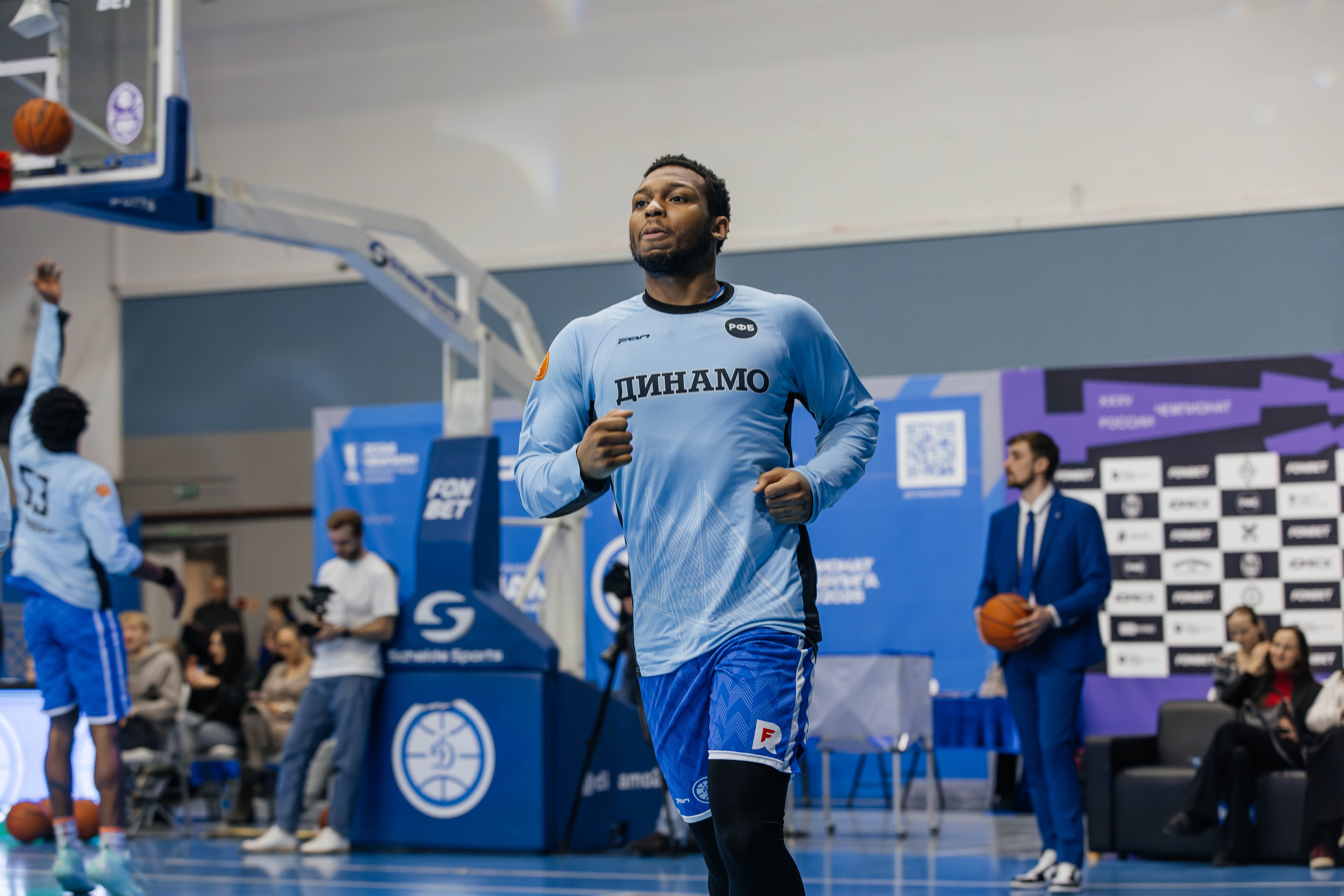 Баскетбол — Динамо. Репортажный и свадебный фотограф во Владивостоке Максим Цой