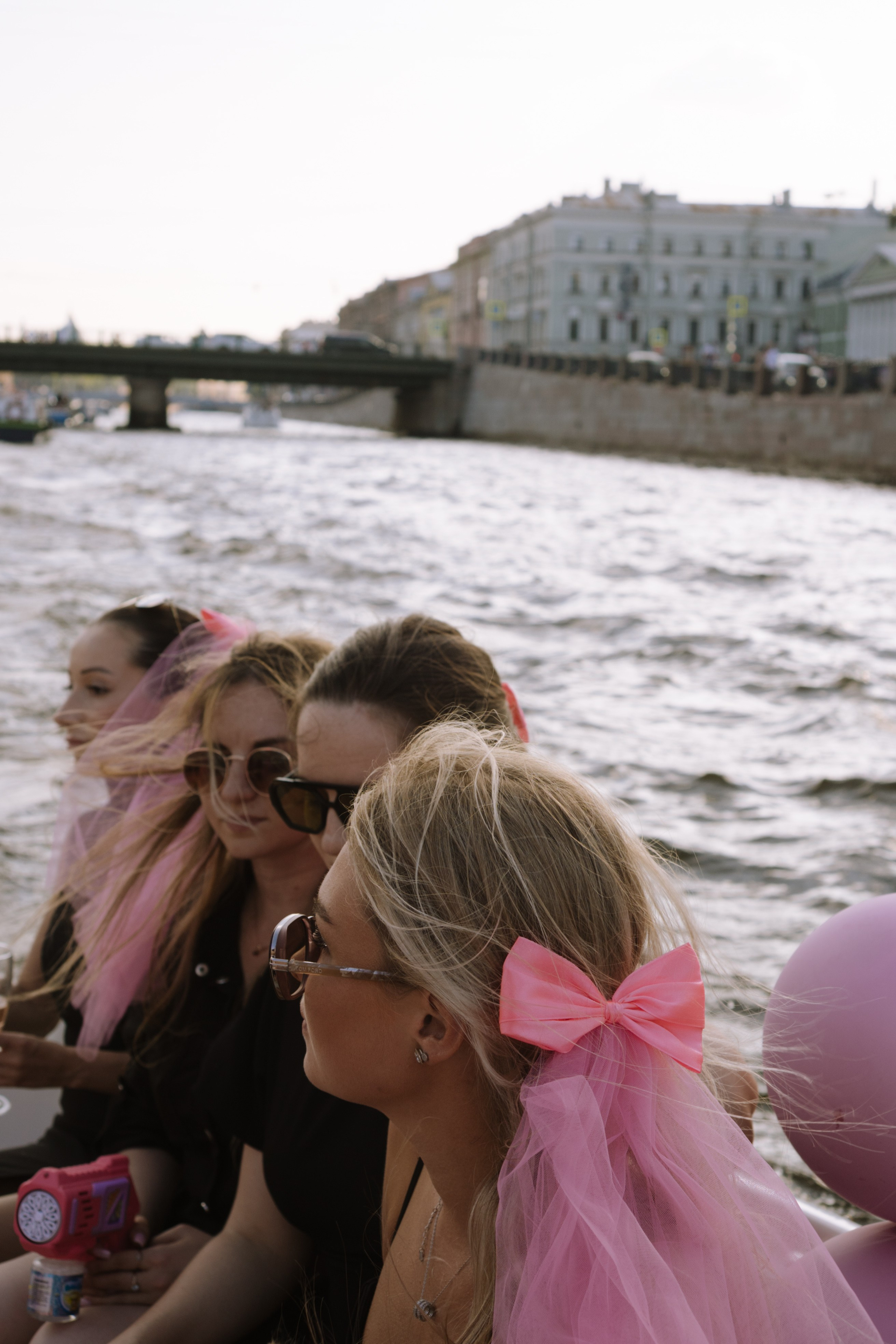 ДЕВИЧНИК НА КАТЕРЕ. Профессиональный фотограф, Санкт-Петербург — Виктория Богомолова