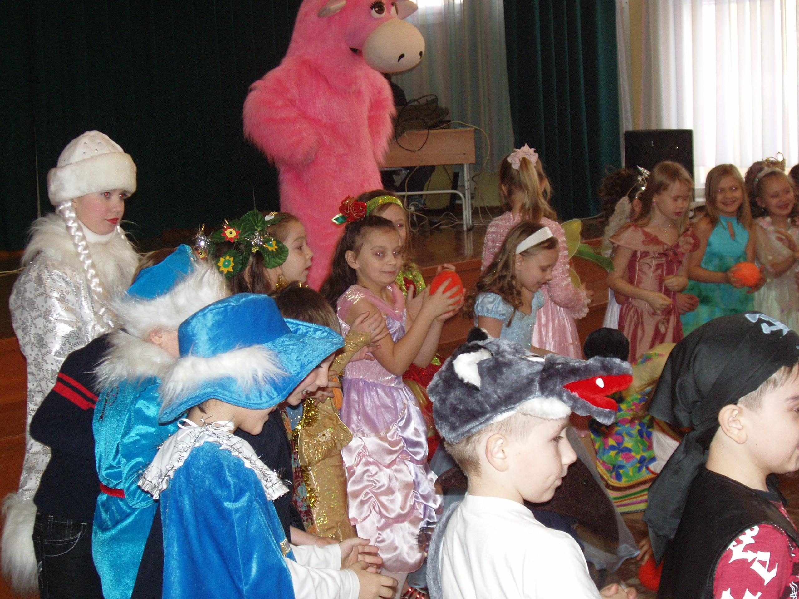 Школьная Елка 26.12.2008. Семейный, Свадебный фотограф СПБ Питер— Романова Екатерина