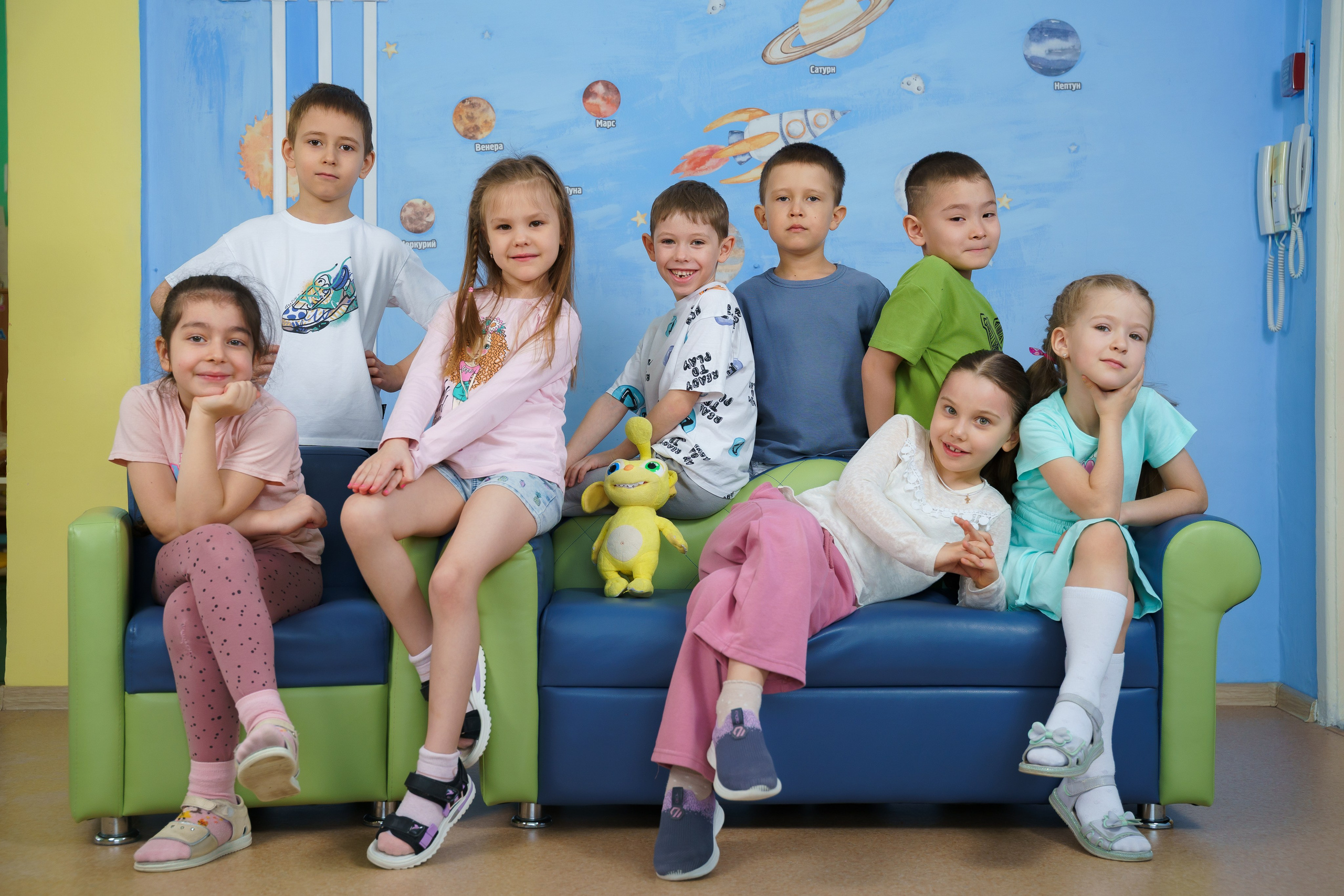 Один день в детском саду. Детские выпускные альбомы в Красноярске