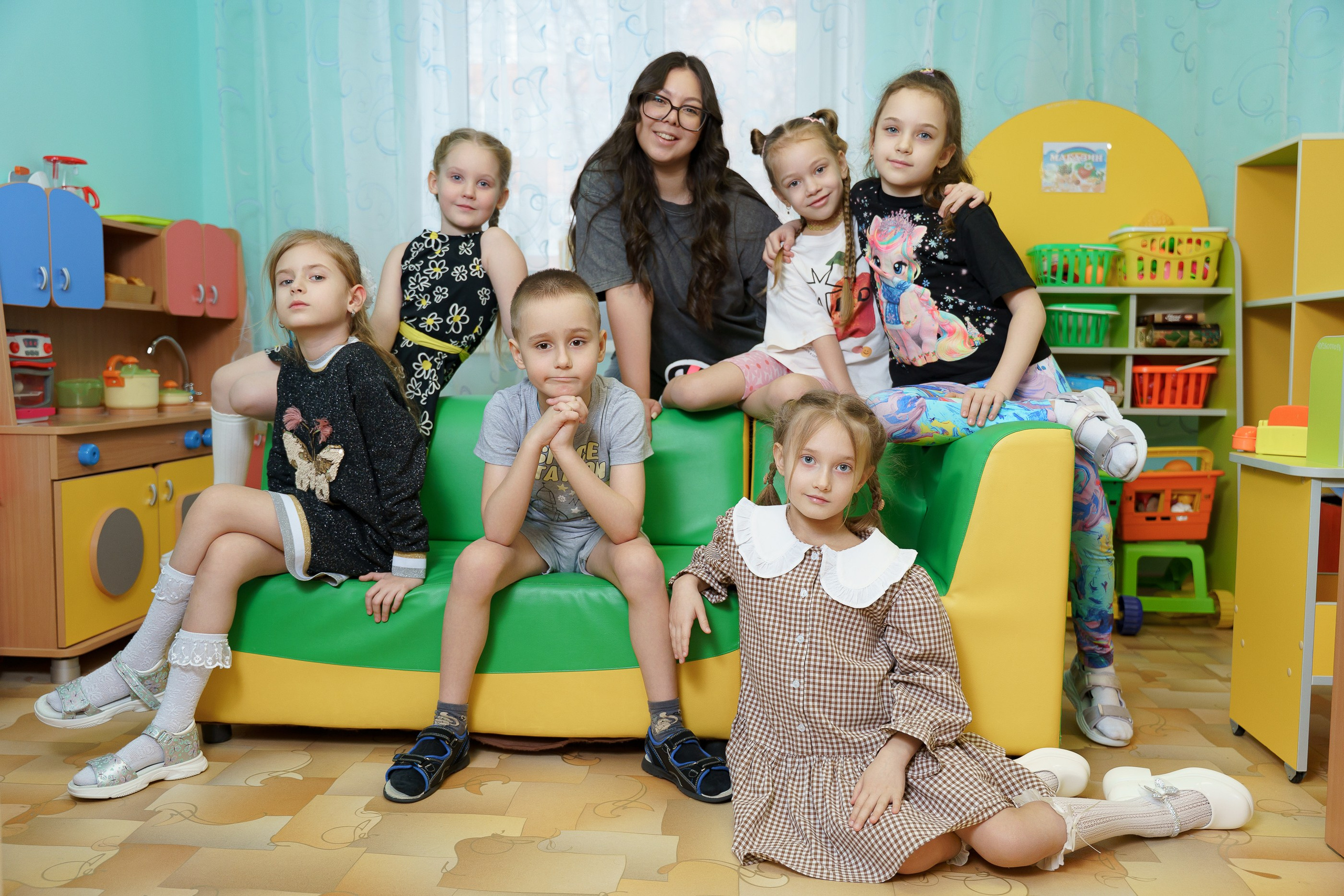 Один день в детском саду. Детские выпускные альбомы в Красноярске