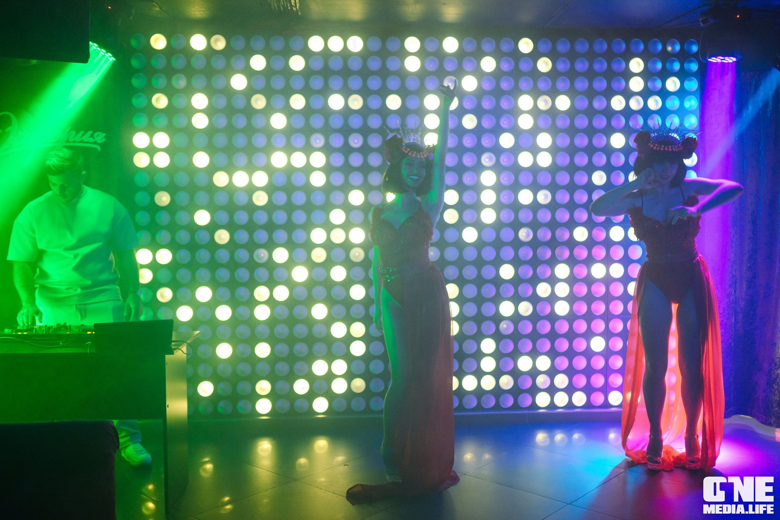 Фоторепортаж из караоке-клуба Эйфория. One Media Life: фоторепортажи, фотоотчеты с мероприятий и заведений