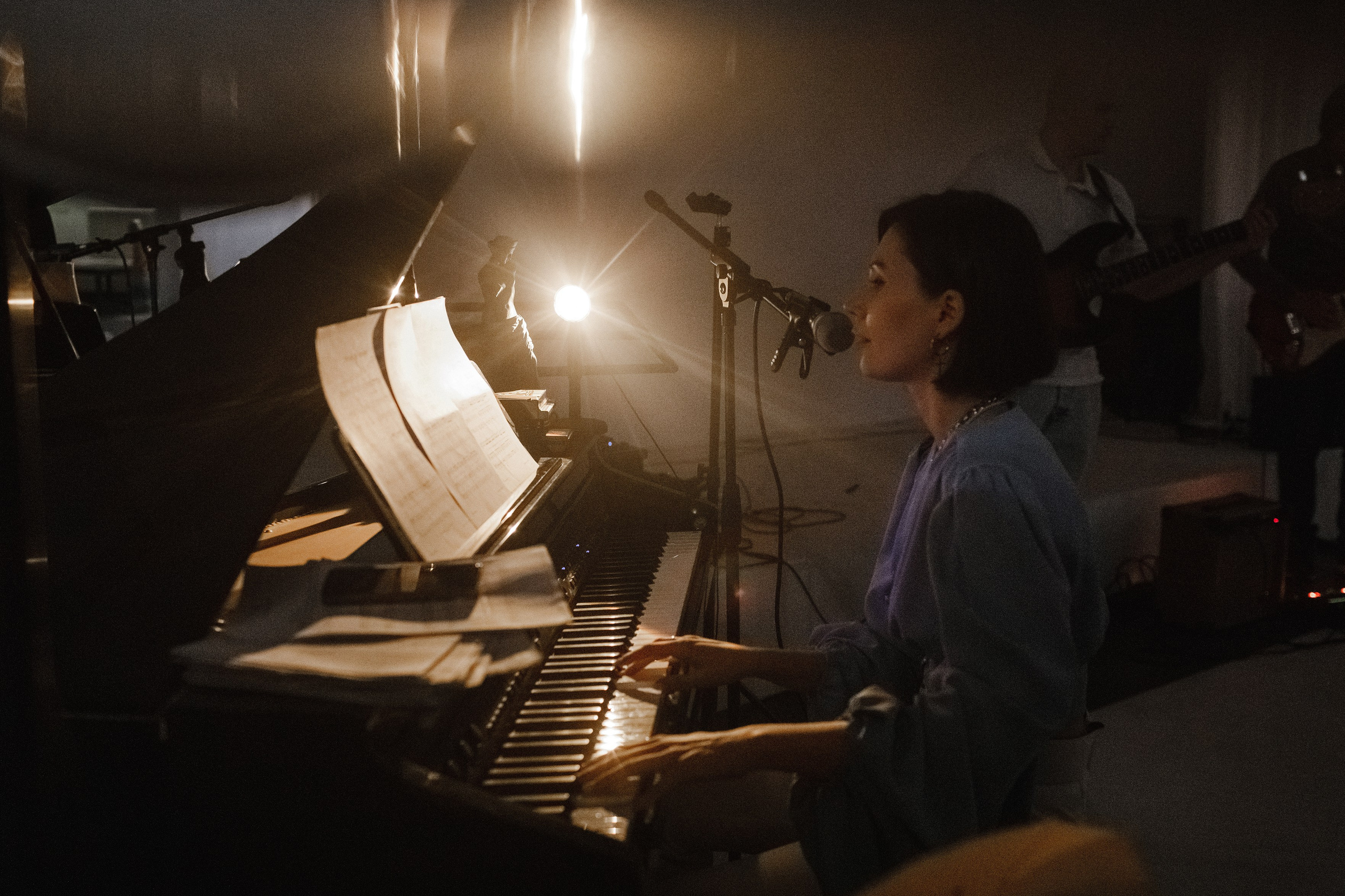 26.04.2023 // Мастер-класс Кати Монич. Фотовыставки serebro.gallery, в которых автором можешь стать ты! | Москва