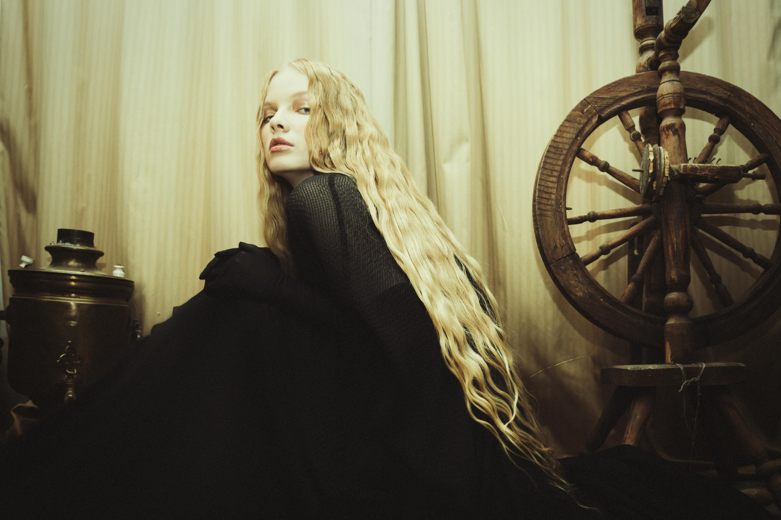 PORTRAITS. TUTSARKIS — Art Director | Stylist | Photographer