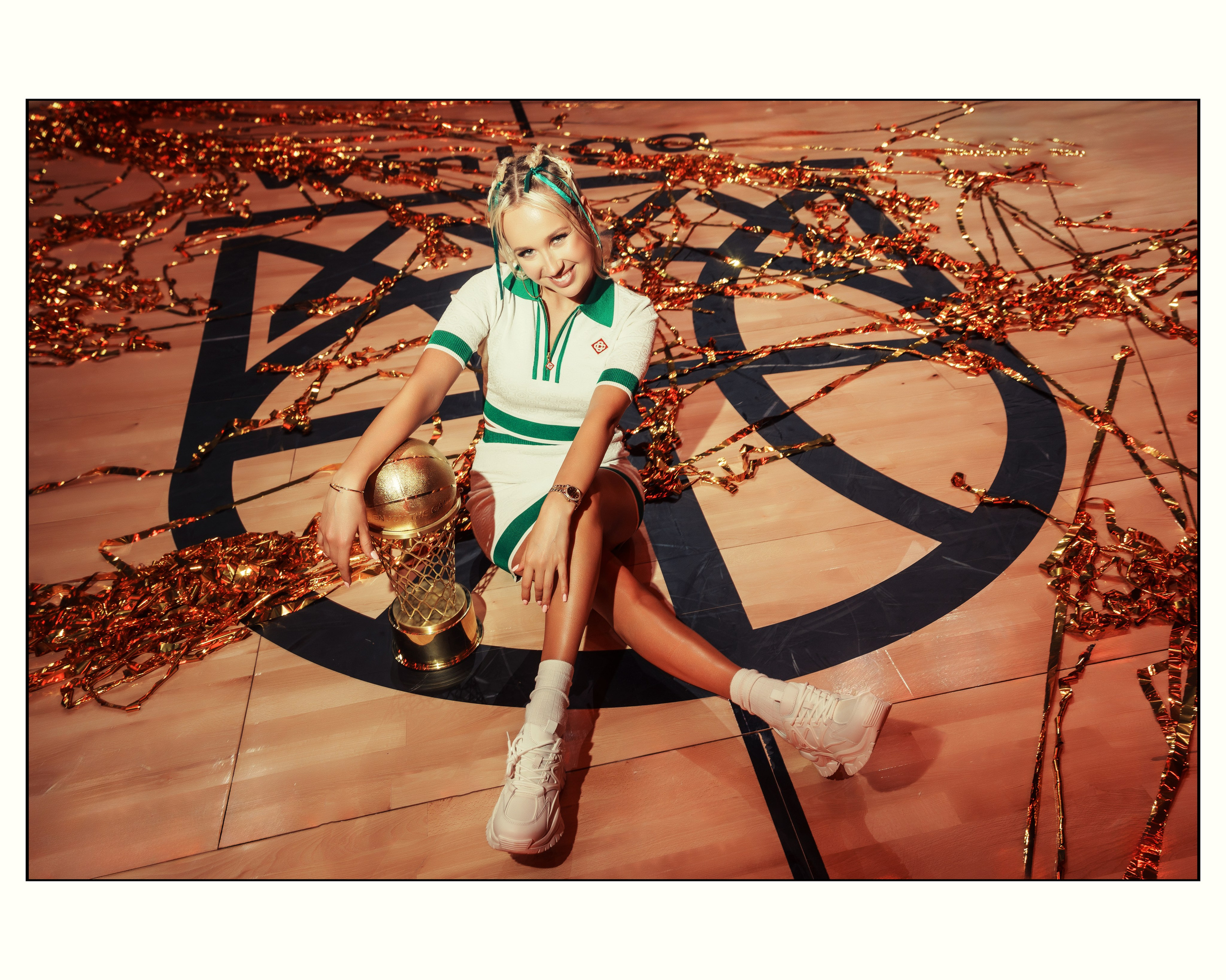 Photographer for musicians, track covers, artist cards, photo preparation for services. Dubai, Moscow. Portrait photographer Moscow, UAE, Oleg Koshmarov