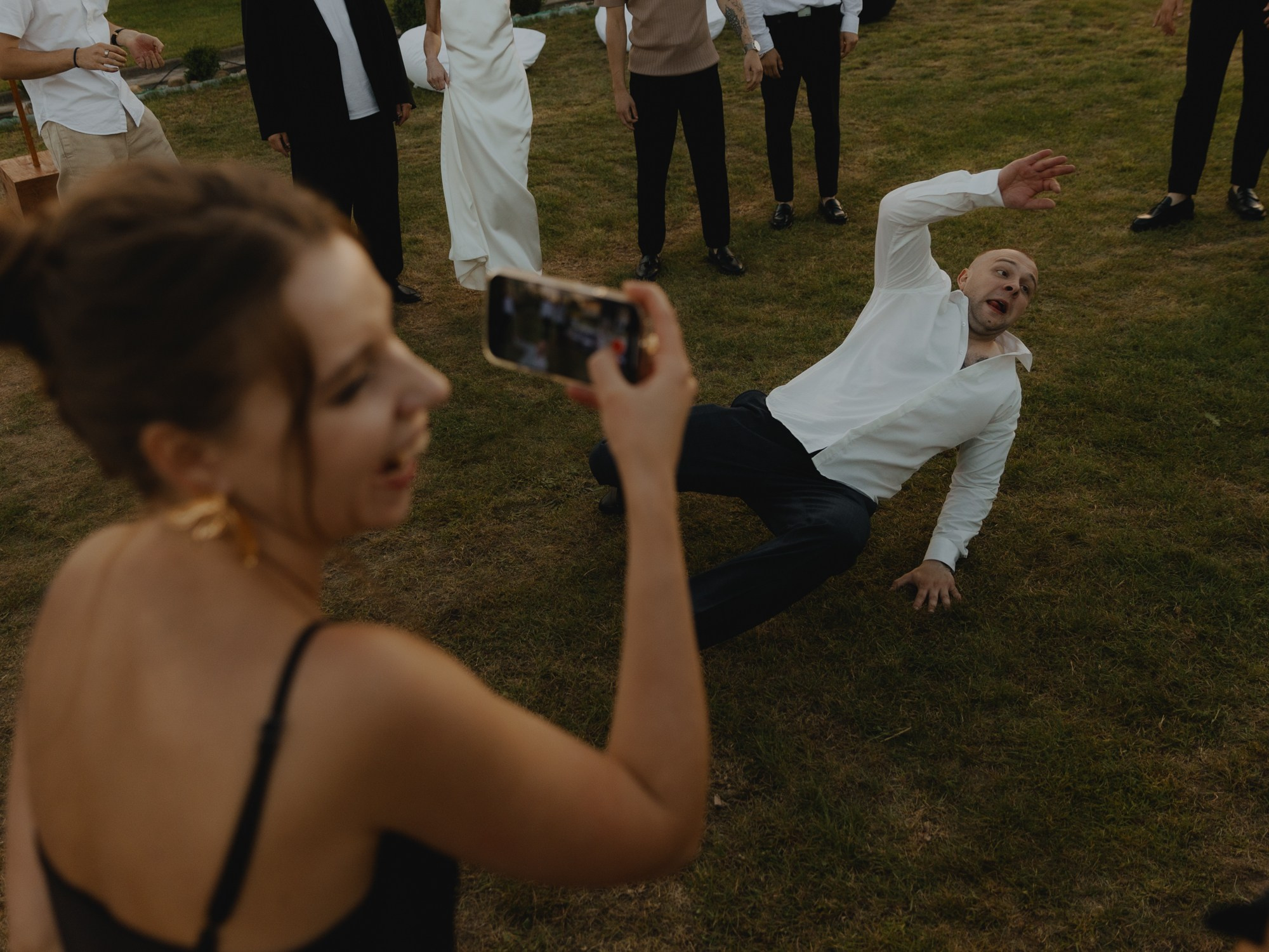 Лиза и Илья (полный день). Свадебные фотографы в Гомеле и Минске Сергей и Анастасия Фещенок