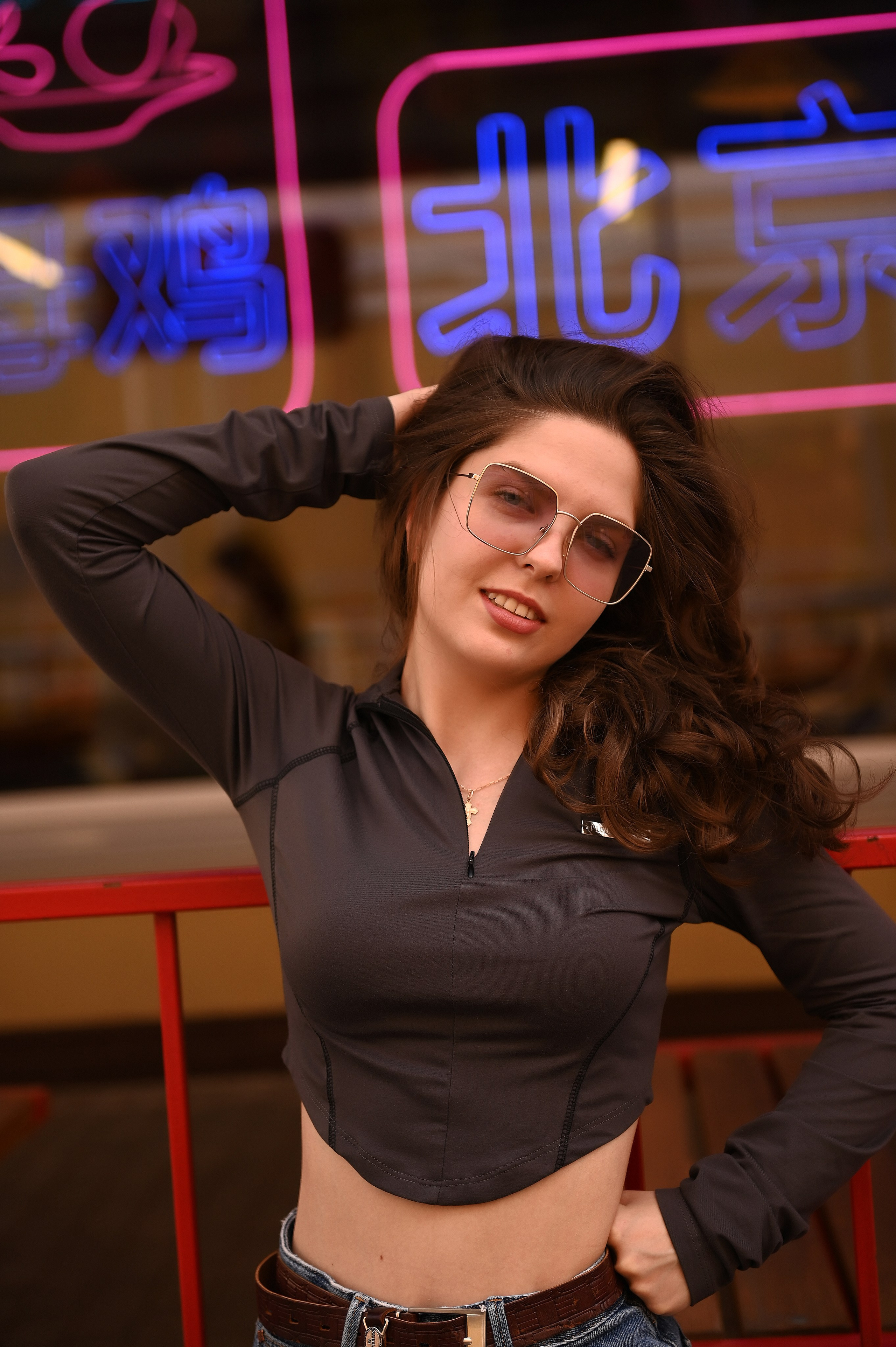 Индивидуальная прогулочная в городе. Свадебный, семейный, детский, контент фотограф в Омске Максим Ильин