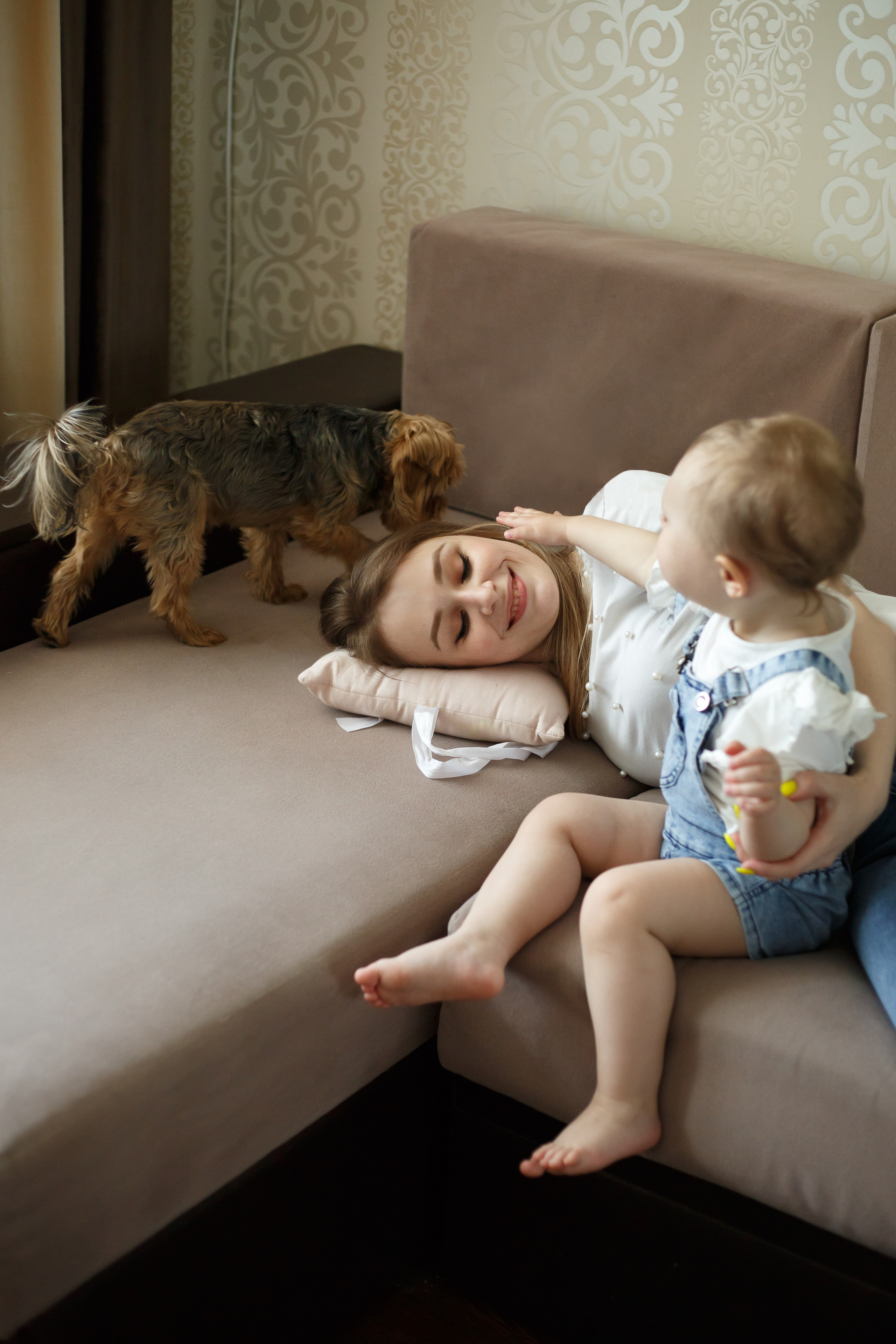 Домашние семейные съёмки. Семейный фотограф в Брянске Александра Щербакова