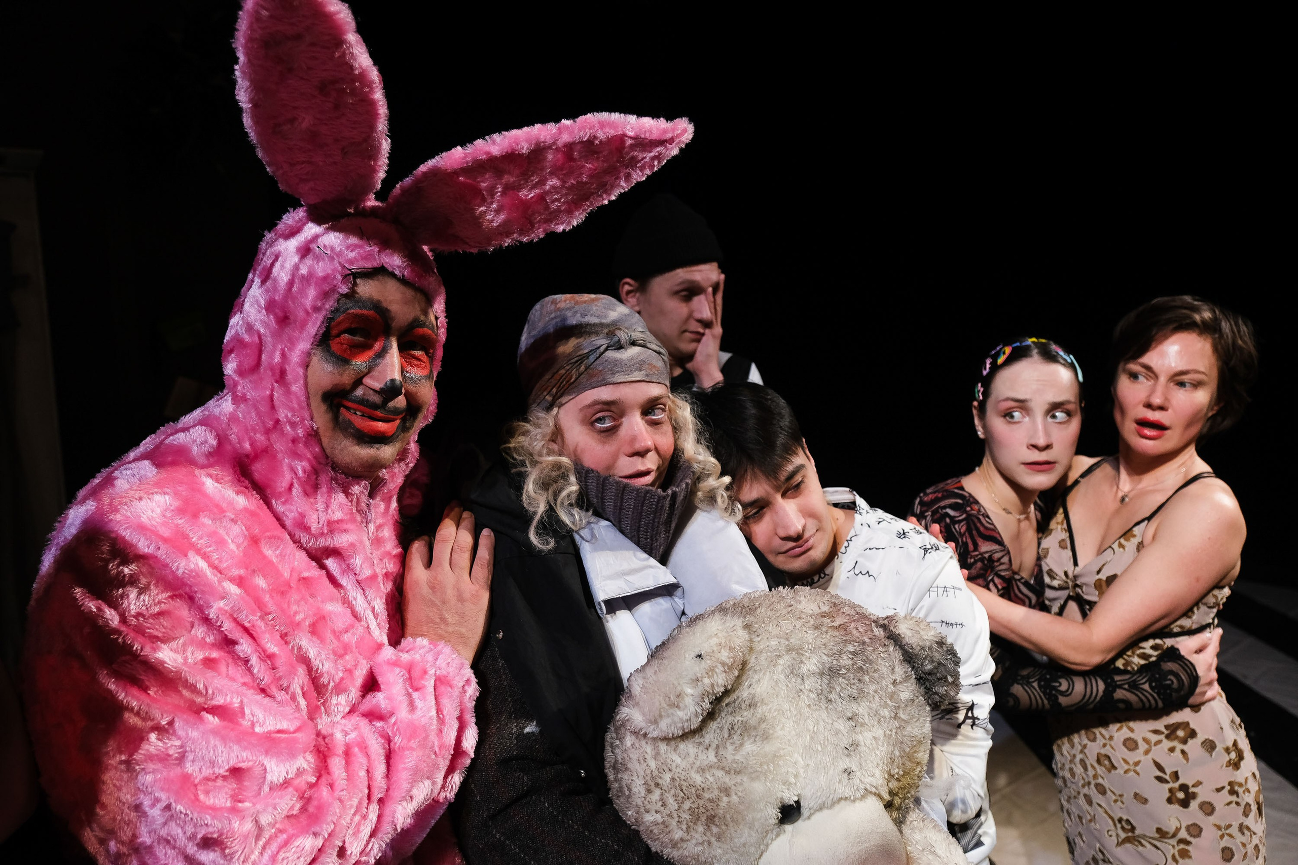 Ганди молчал по субботам. Фотограф Анатолий Деникин