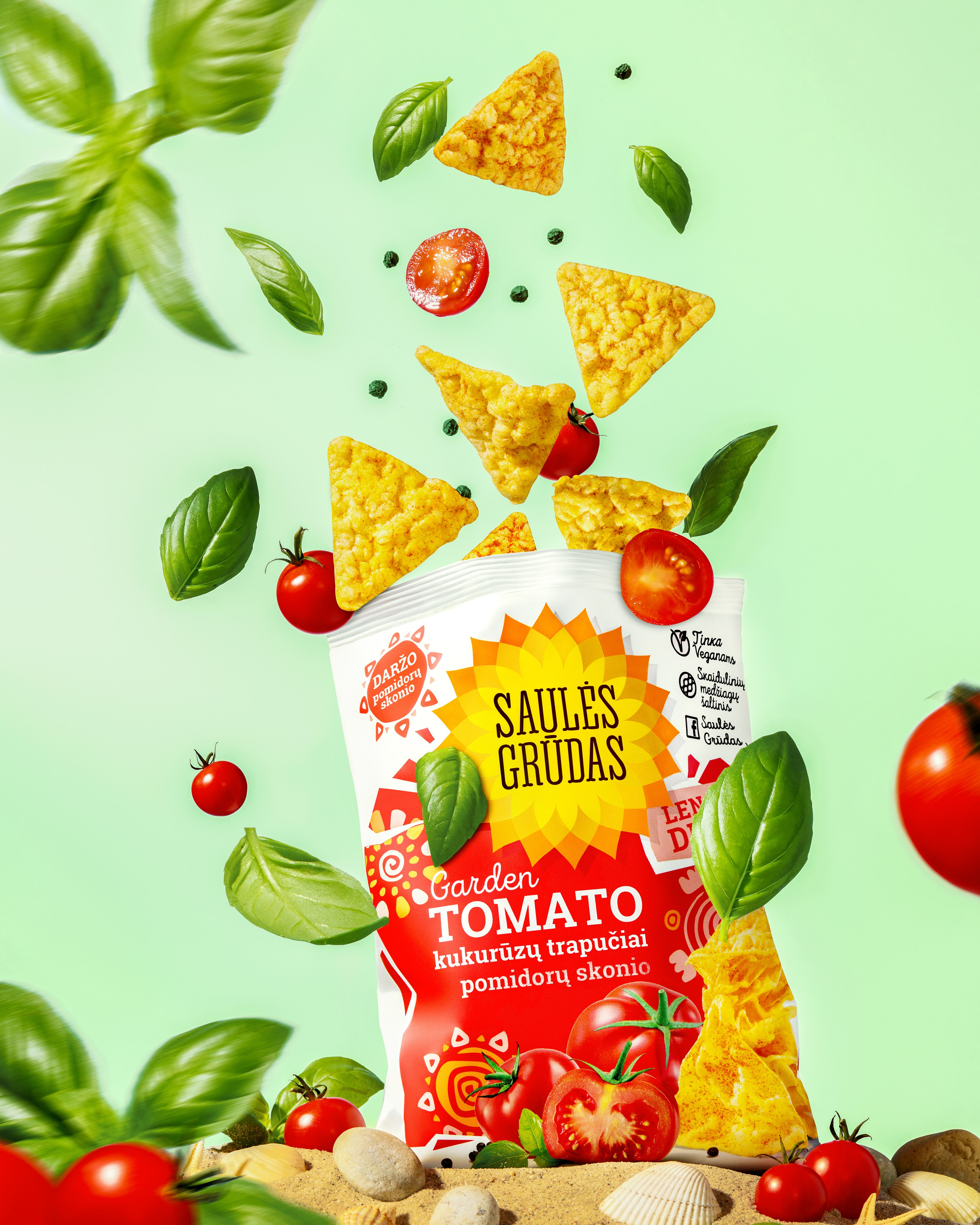 BEFORE / AFTER. RETOUCHER / Beauty / Product / Fashion / Commercial