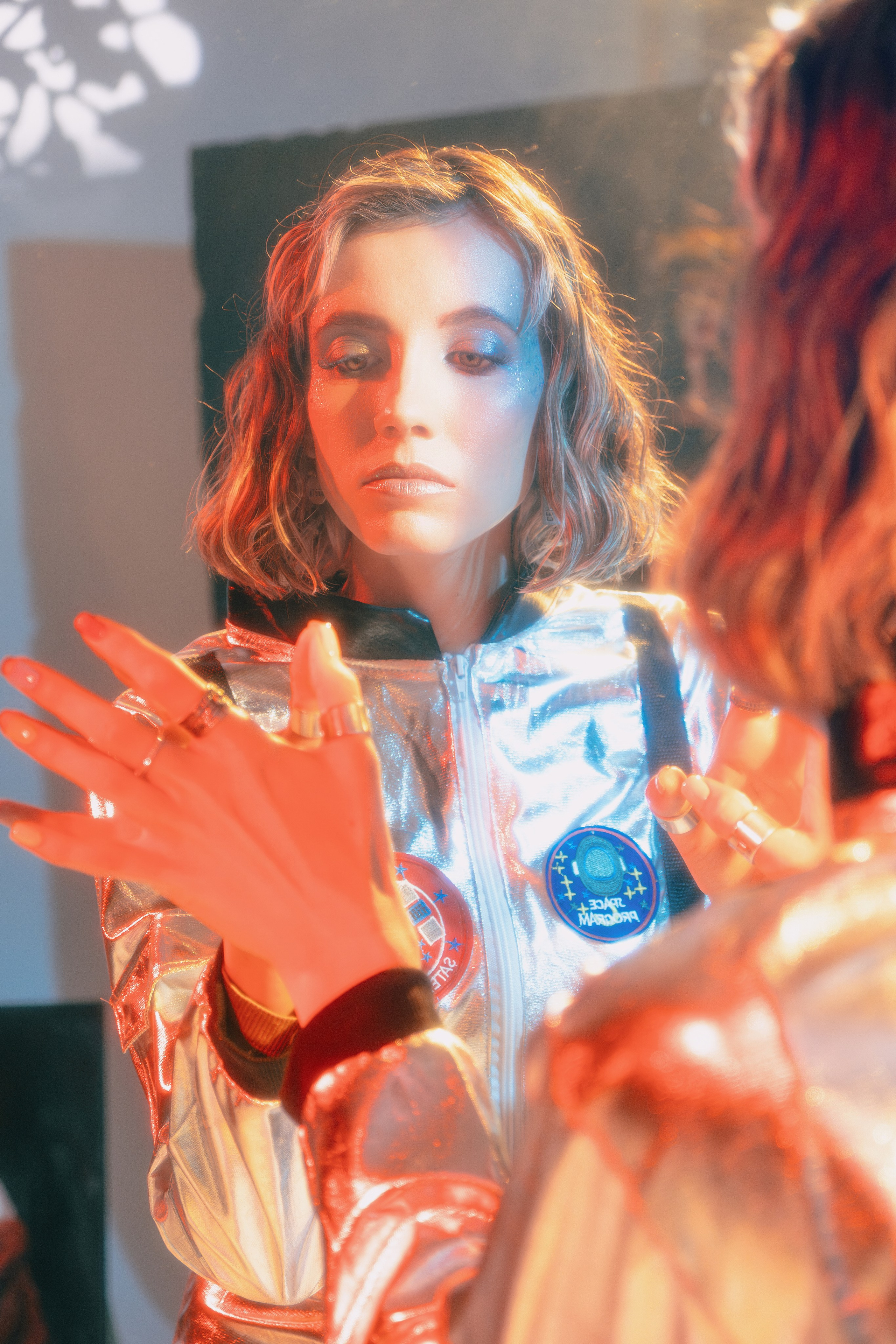 Прекрасный портрет художницы Ланы