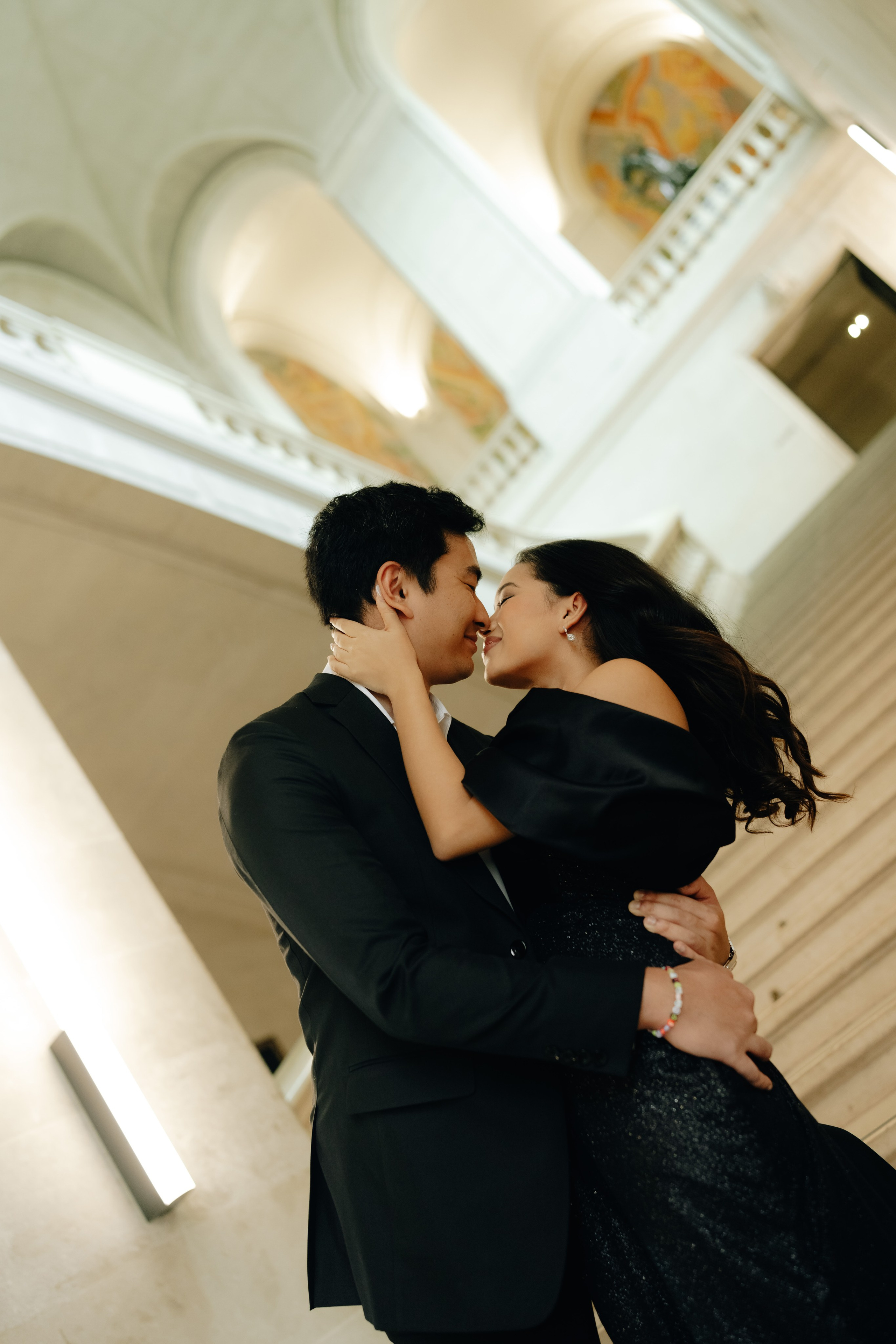 Fifi & Shamil | The Museum of Art. Профессиональный свадебный фотограф в Женеве и Швейцарии | Таня Вовчецкая