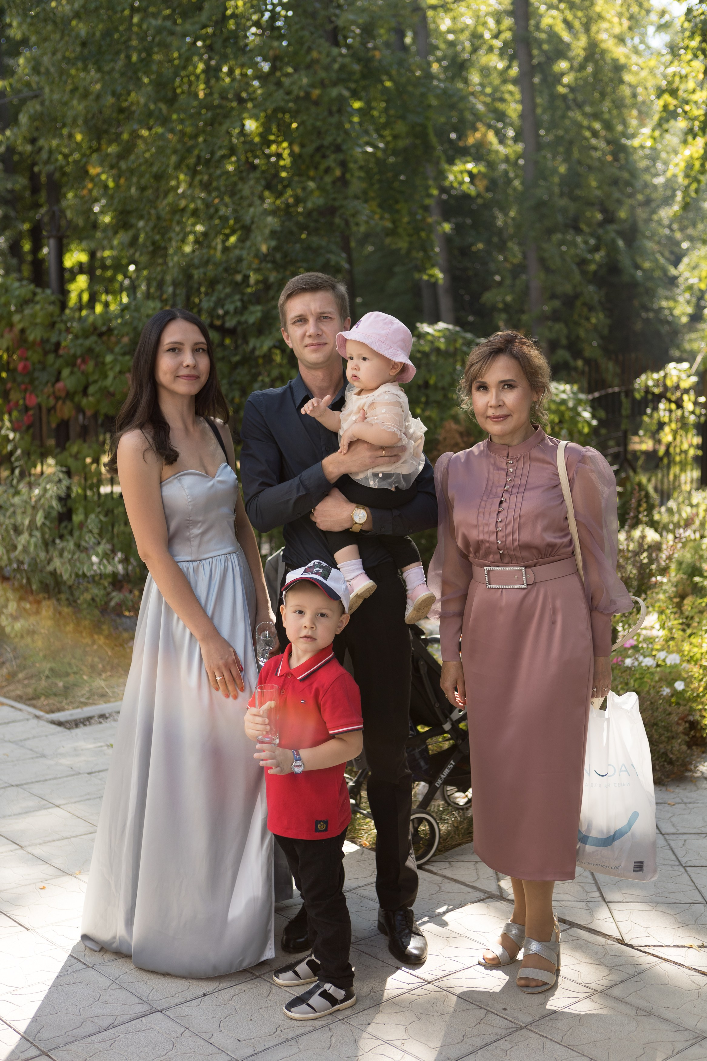 Свадебный фотограф Уфа — Руслан ГабдлисламовЖивые эмоции, красивые кадры, воспоминания на всю жизнь.Работаю по всей Республике Башкортоста. Свадебный фотограф Уфа Руслан Габдлисламов