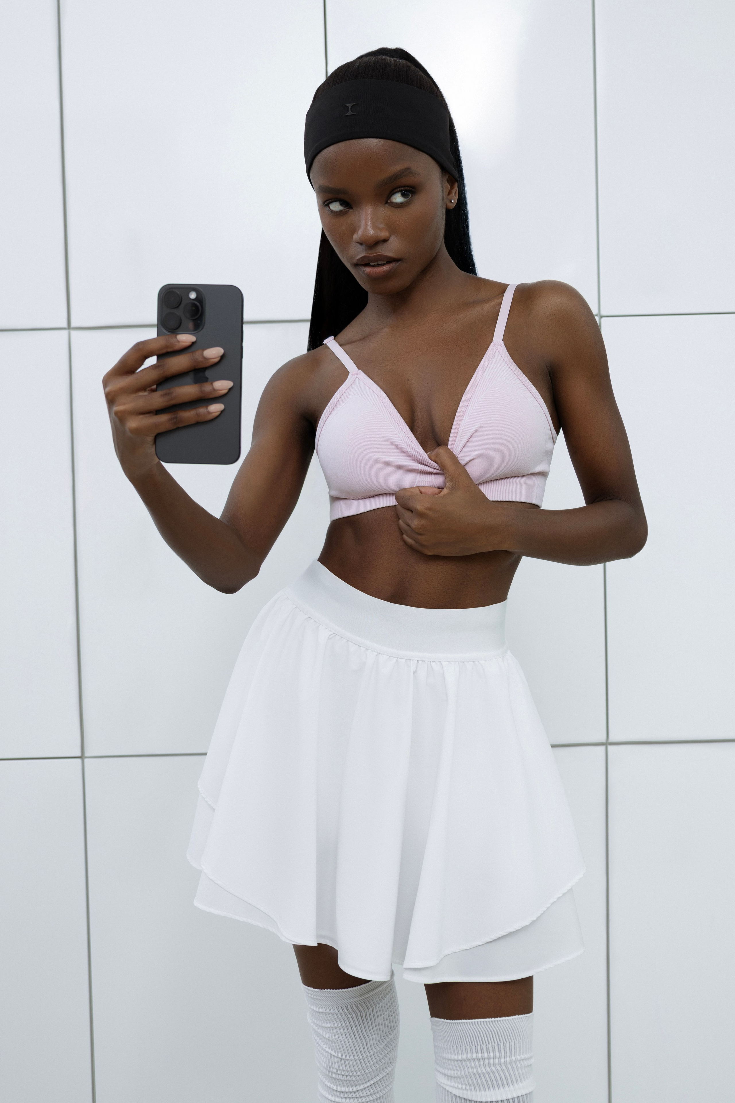 IRNBY. Ретушер для брендов одежды в Москве Струцкая Кристина