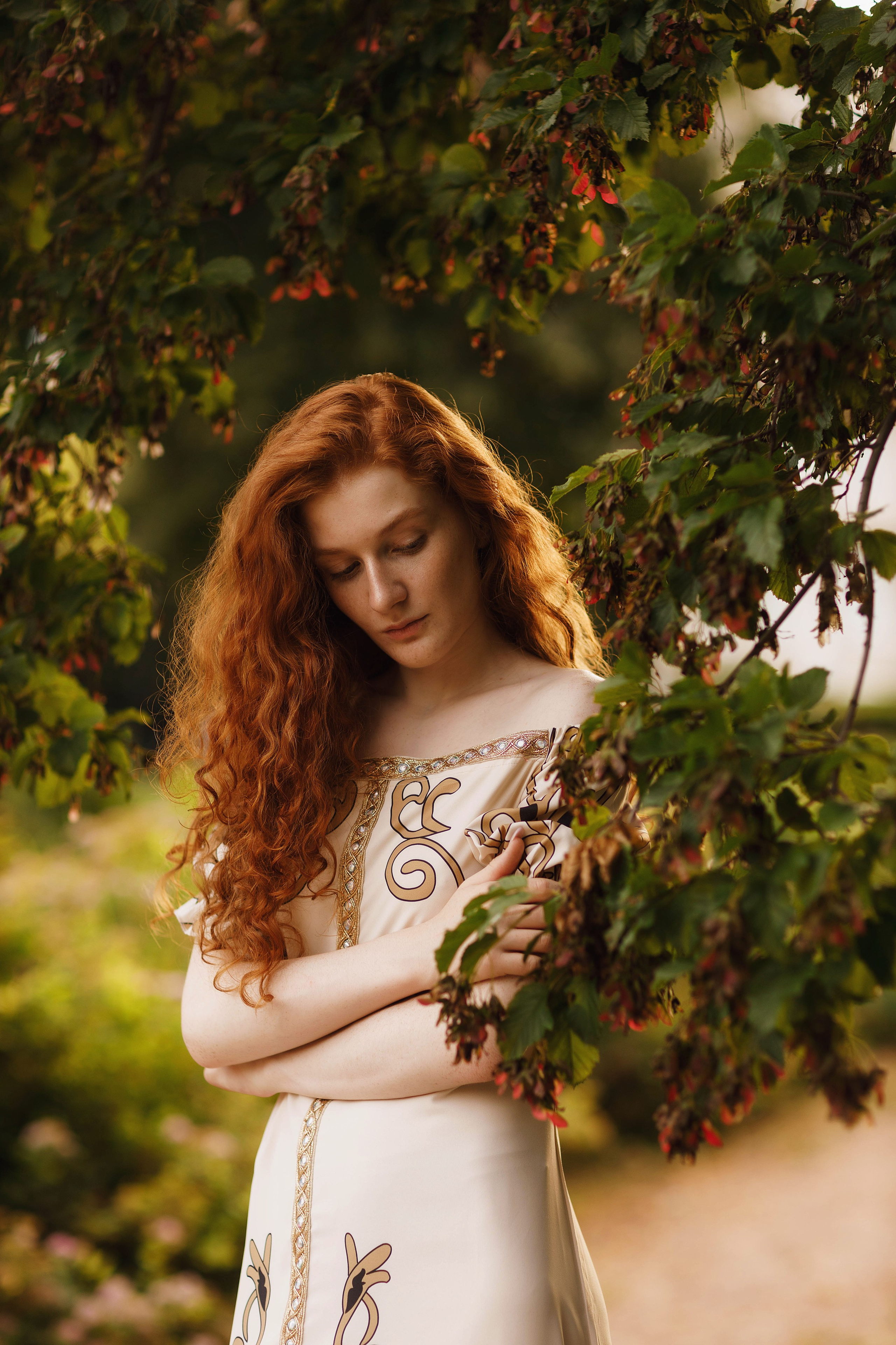 Фотосессия на заливе с Татой в платье от Ирины Павловой. Портретный и репортажный фотограф в Чебоксарах Андриян Чаркин