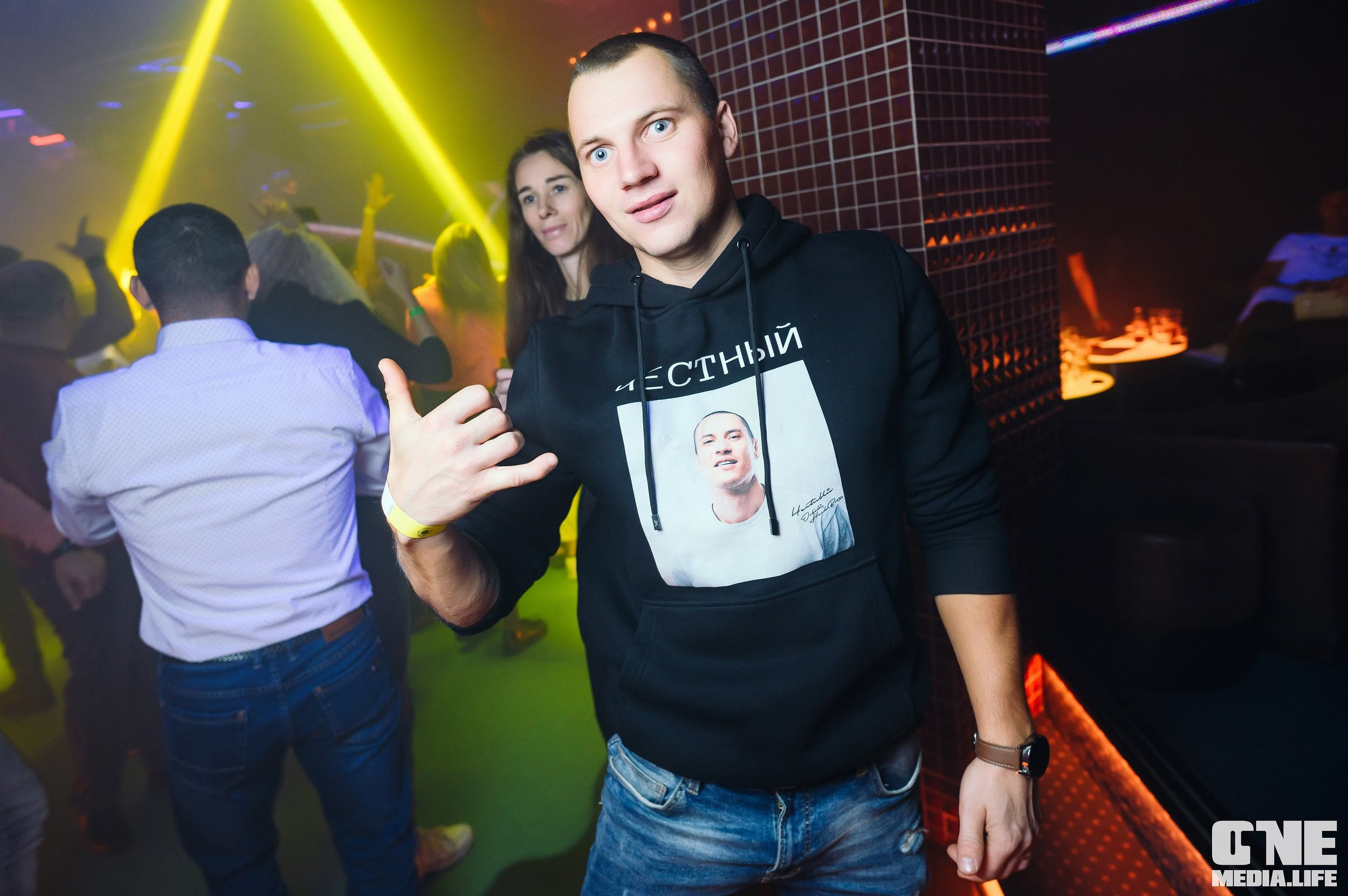 Фоторепортаж из РК Планета. One Media Life: фоторепортажи, фотоотчеты с мероприятий и заведений