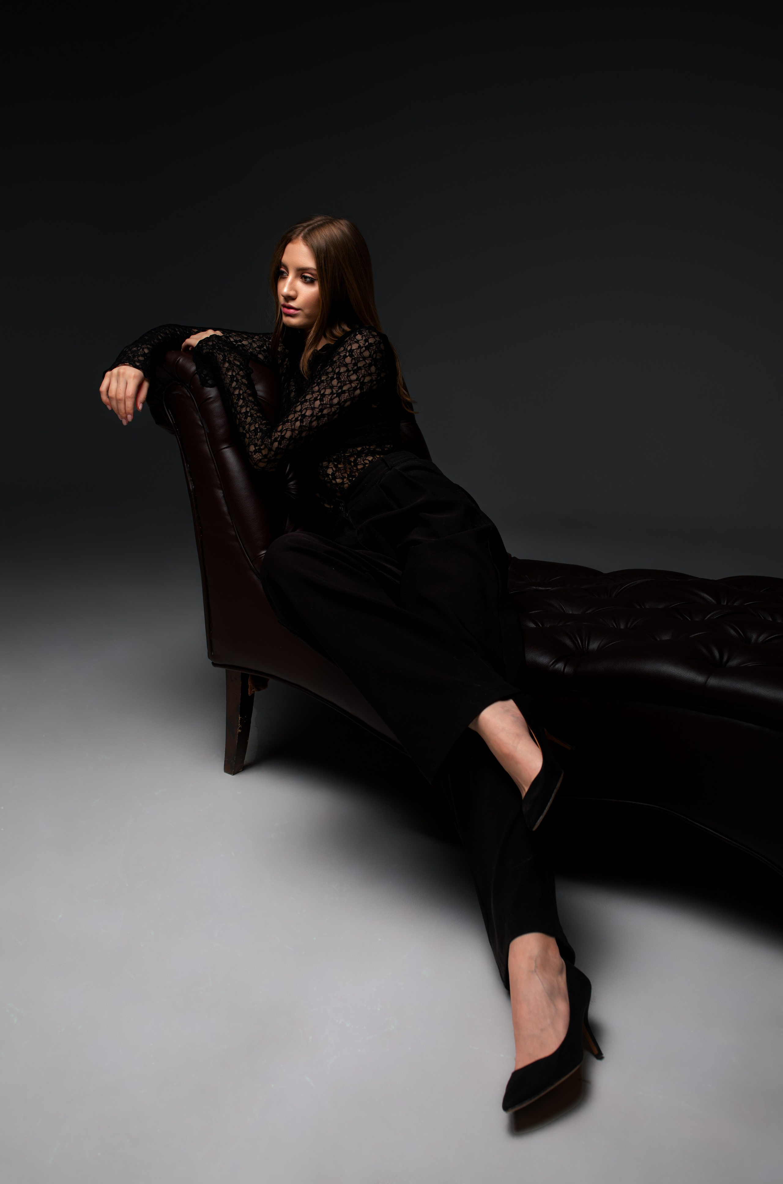 Фотосет с Ангелиной в студии на циклораме в формате для «себя»