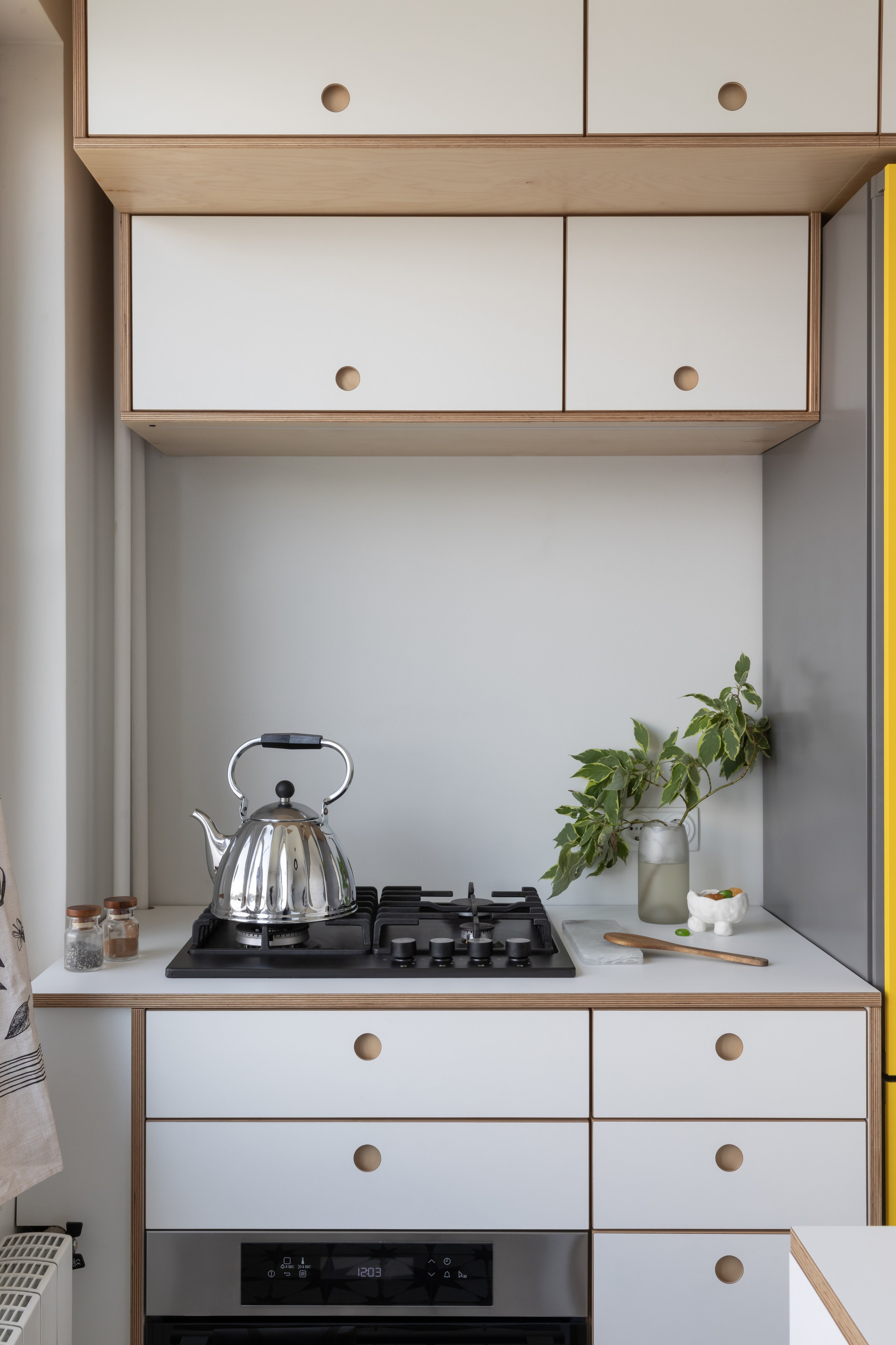 Кухня из фанеры. Наталья Мавренкова интерьерный фотограф, декоратор в Санкт-Петербурге