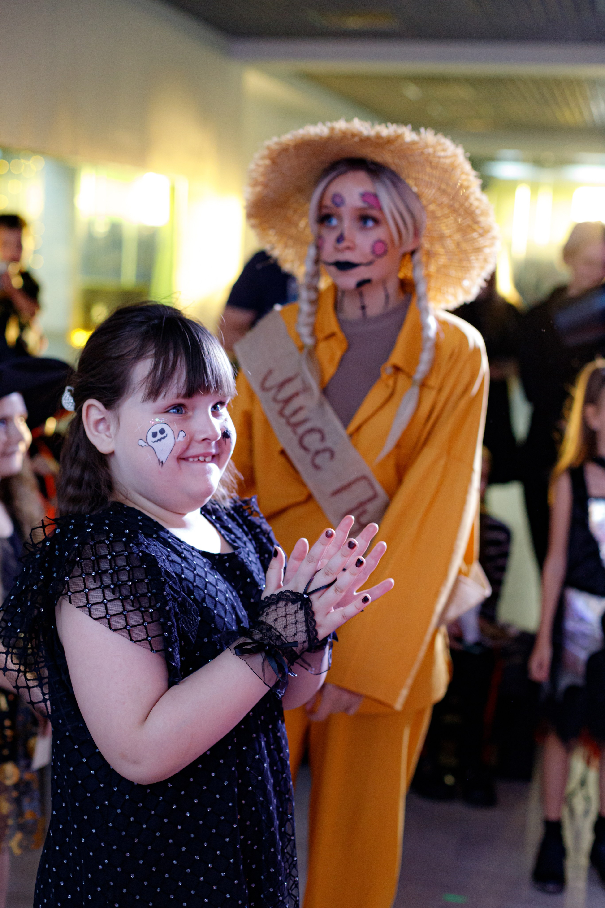 HALLOWEEN. Photokarish