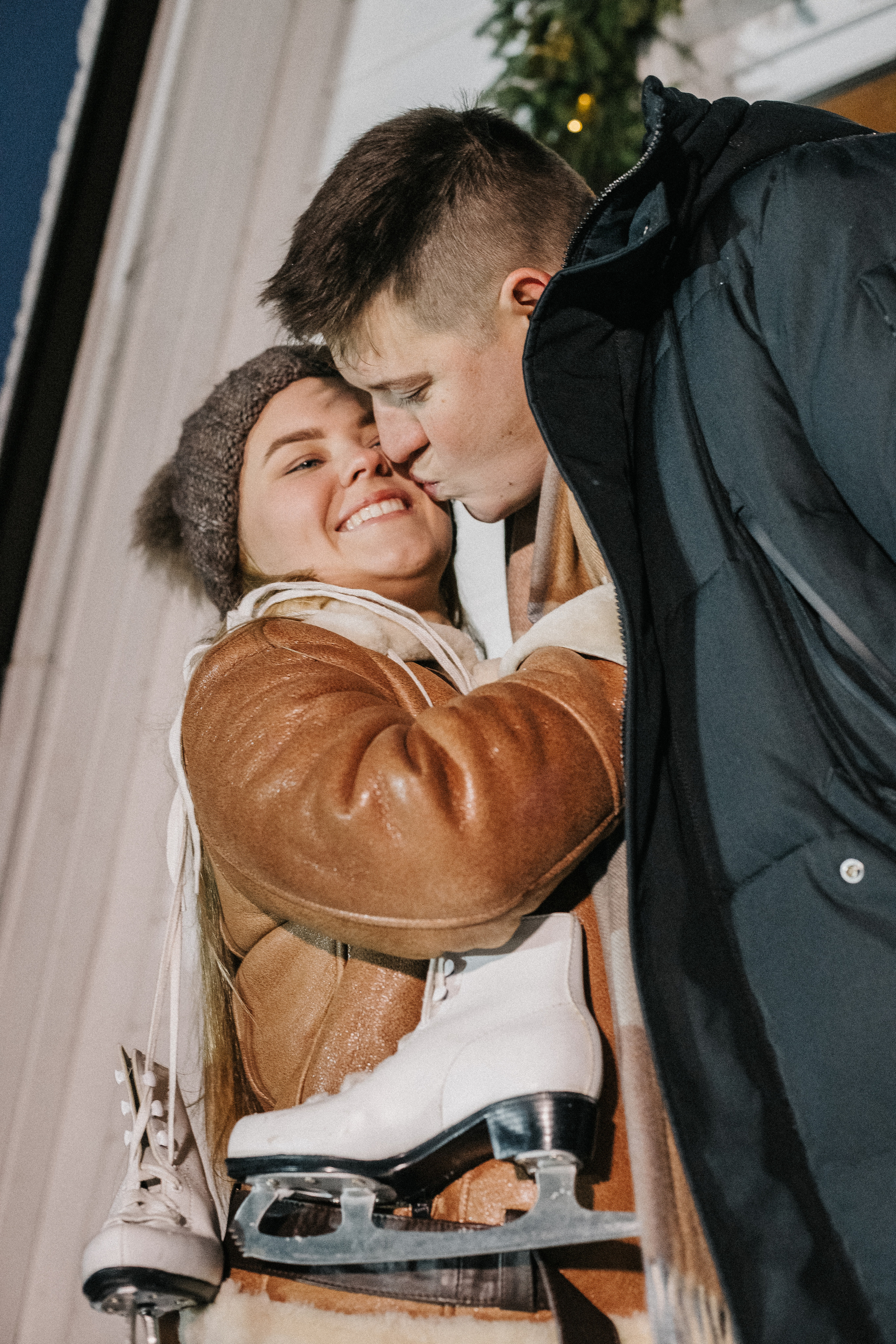 зимняя фотосессия Москва, Новогодняя фотосессия, зимняя love-story, фотограф в Москве, любовь в кадре, фотосессия в лесу зимой, свадебный фотограф Москве, фото у костра, зимняя фотосессия на природе, пикник в лесу, пикник зимой 