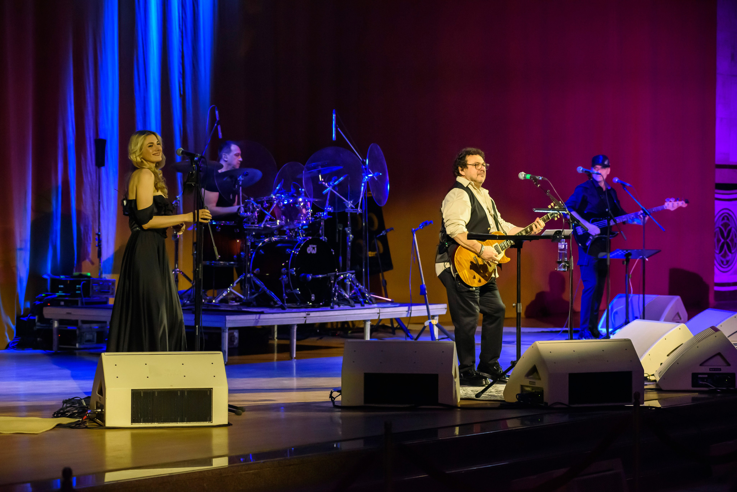 Игорь Саруханов — «Имена на все времена». Бренд-фотограф для экспертов и блогеров в Москве Влада Горбовская