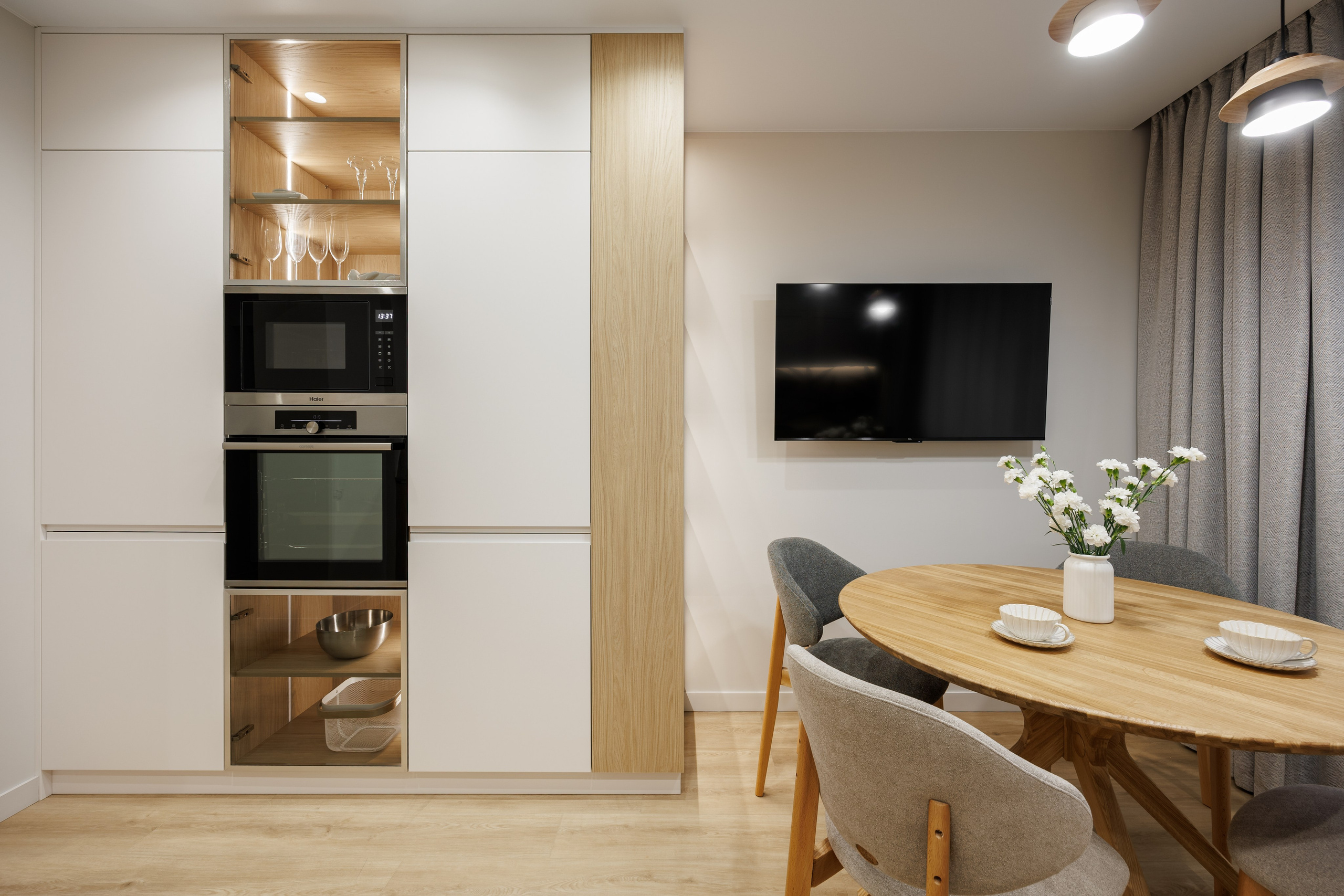 Трёхкомнатная квартира, Богатырский пр-кт