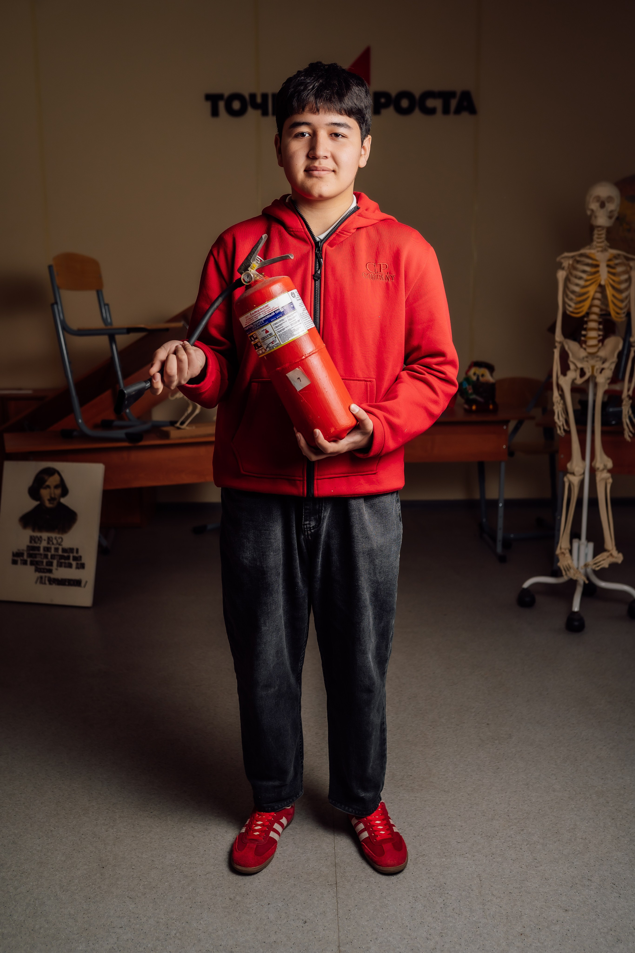 Октябрьский 8 класс. Фотограф Торопец Кристина Абрамова Kanwellia photography