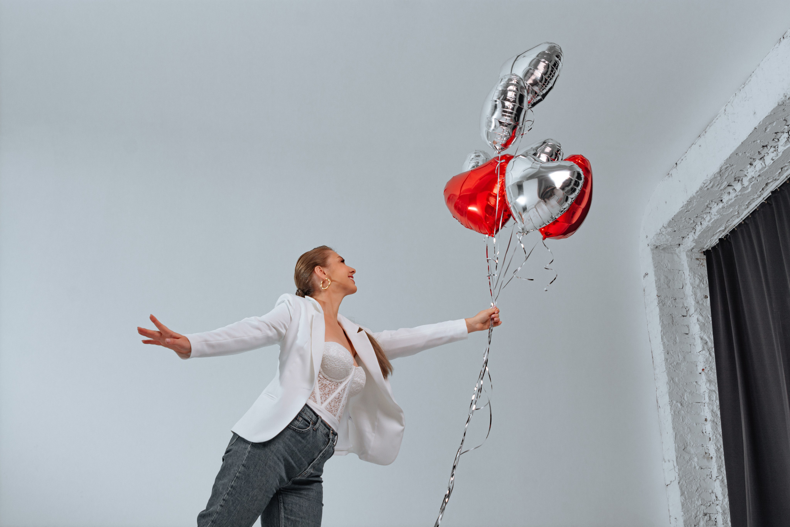 Фотосессия Superwoman. Весна 2024. Портретный фотограф в Санкт-Петербурге Дмитриева Наталия