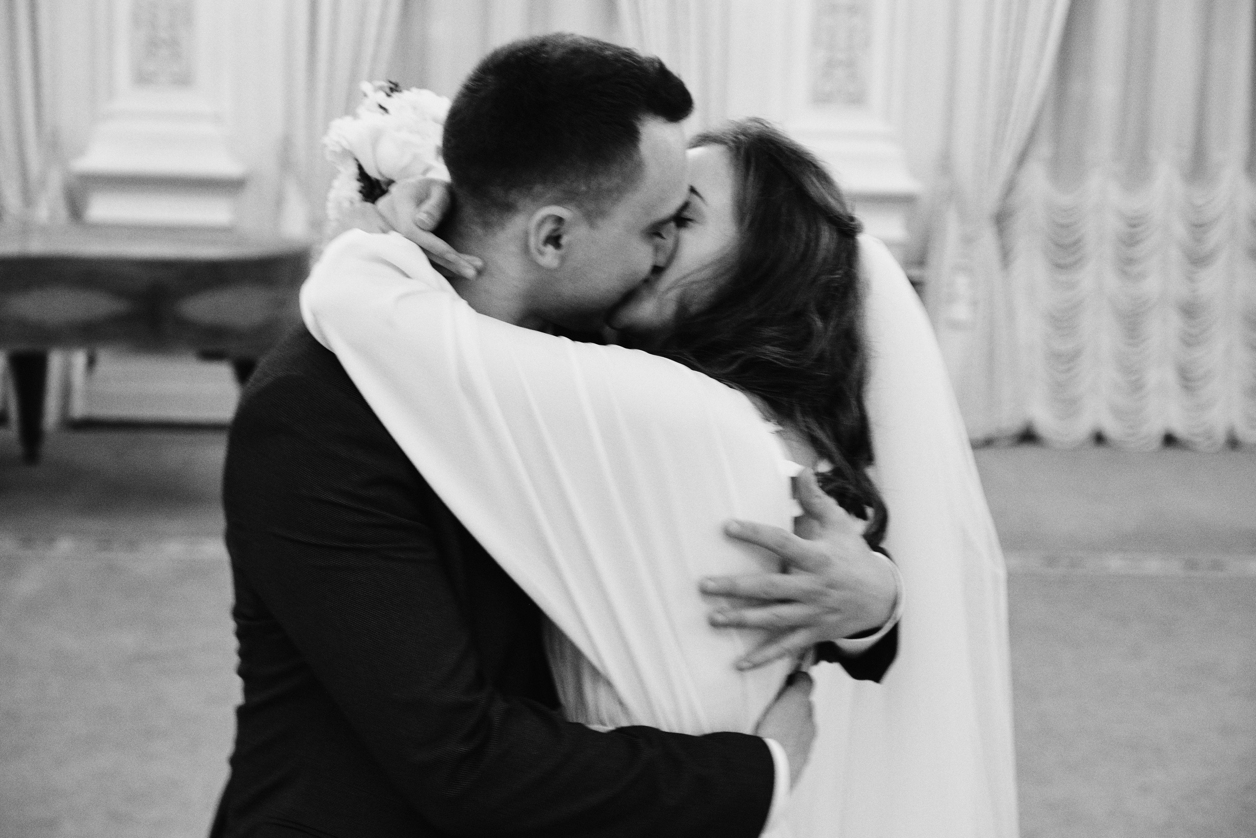 Свадебные фотосессии и парные фотосессии. Семейные и свадебные фотосессии в СПб, в студии, на улице, на природе