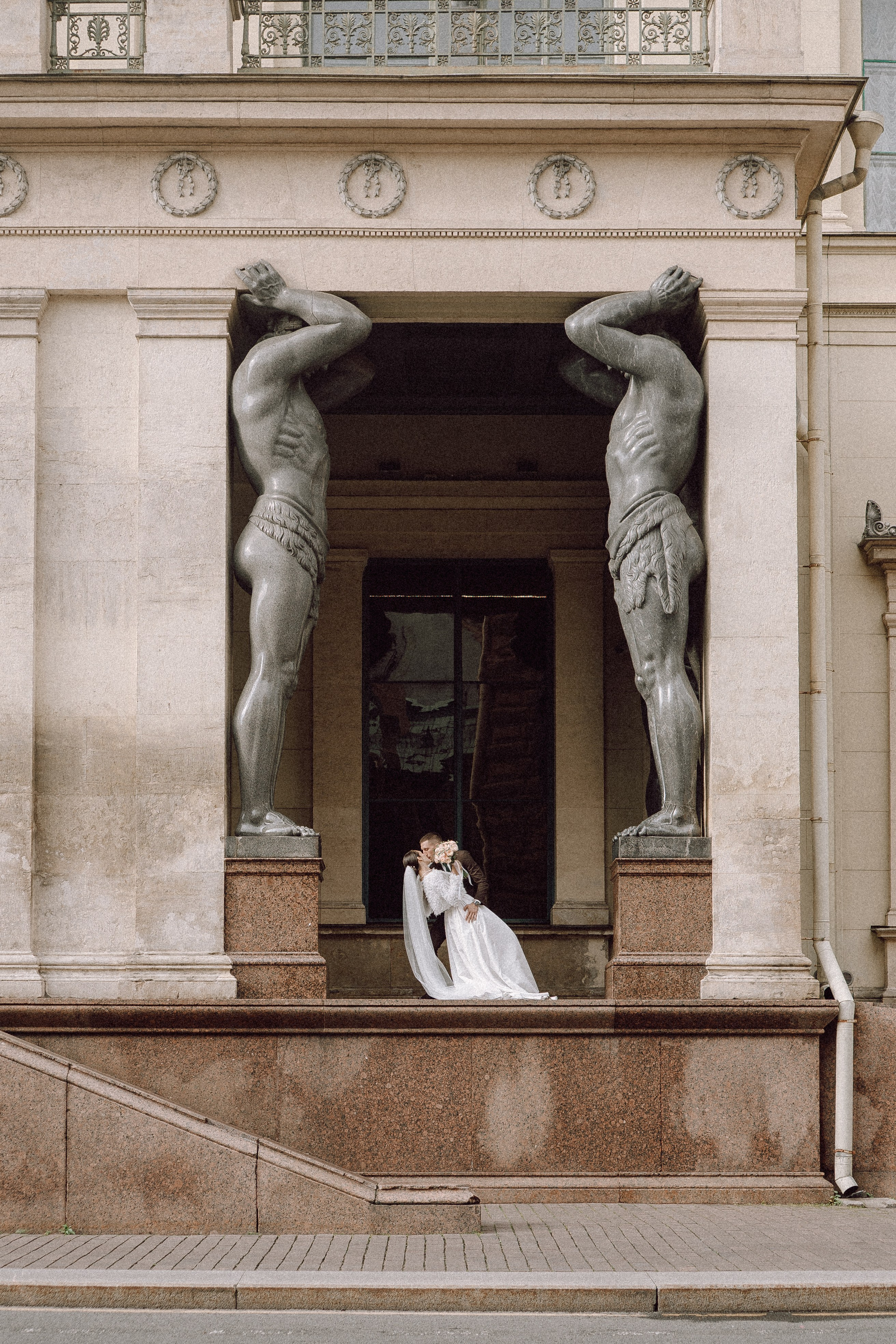 ЗАГС И ПРОГУЛКА 2 ЧАСА. Профессиональный фотограф, Санкт-Петербург — Виктория Богомолова