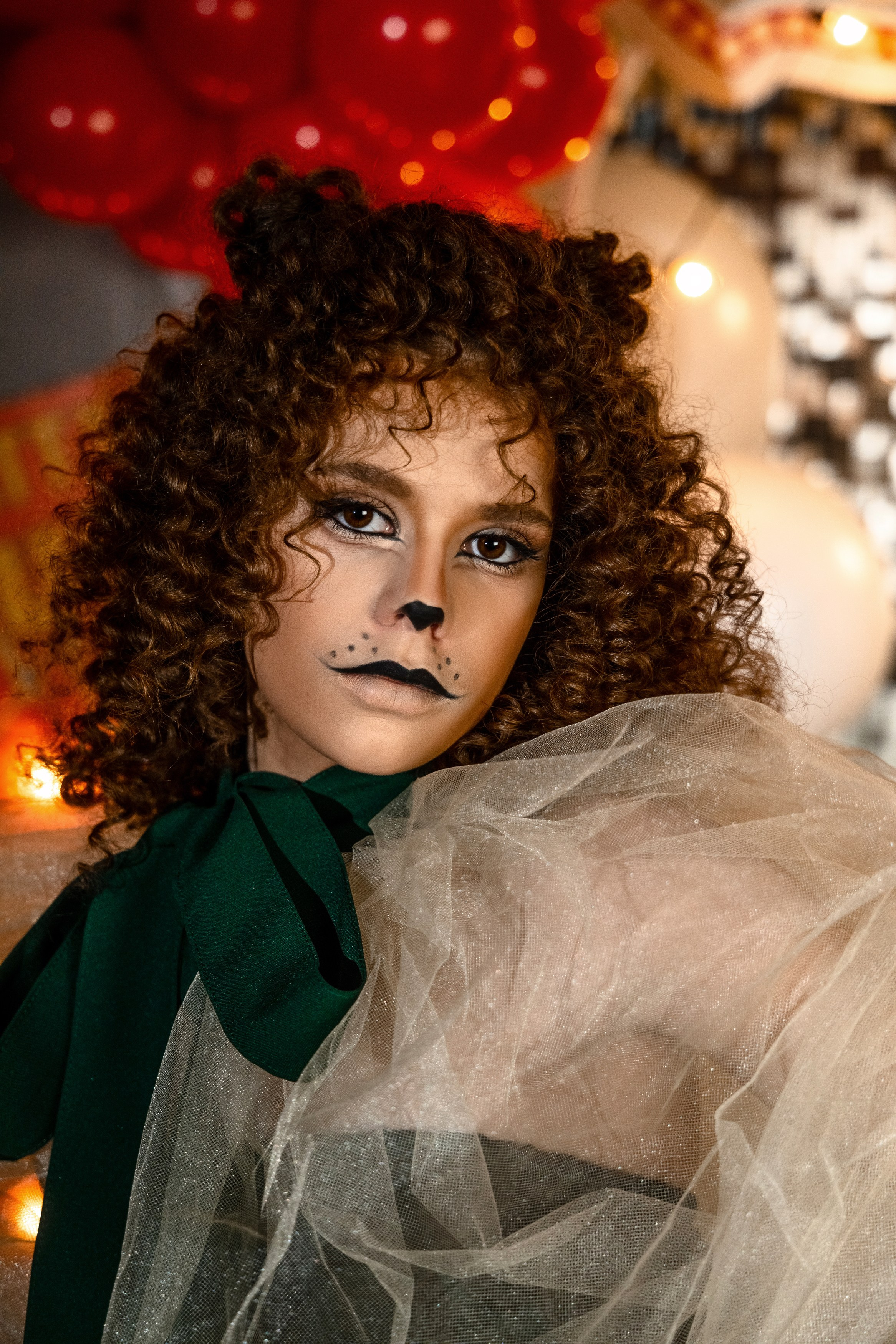 Fashion Circus. Визажист Александра Стурова, причёски Ксения Матджанова, декоратор Ксения Сергеева. Татьяна Мирзоян