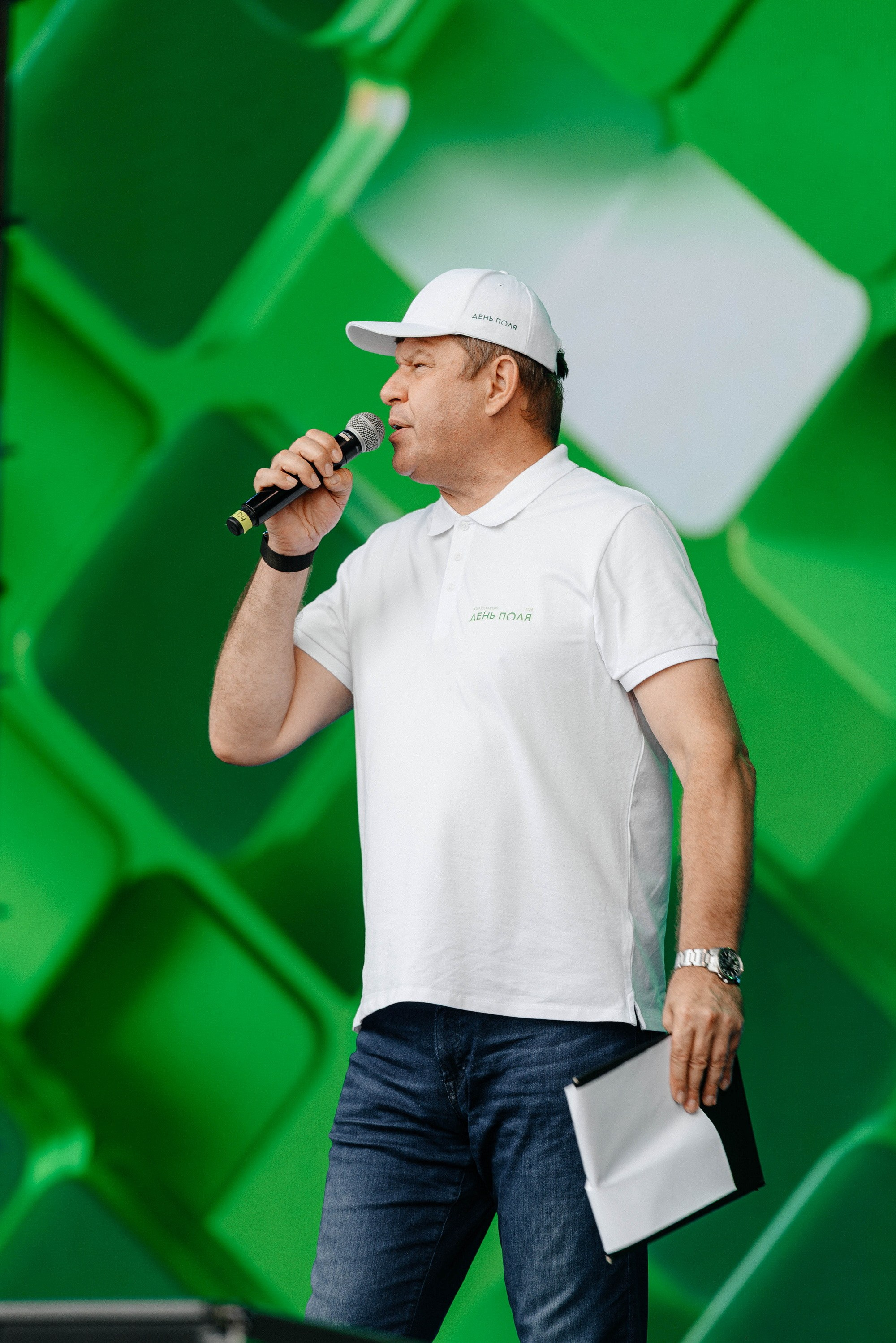 ПАО «СИБУР ХОЛДИНГ». Всероссийский День Поля 2026. Свадебный и репортажный фотограф Никита Сницарев в Барнауле