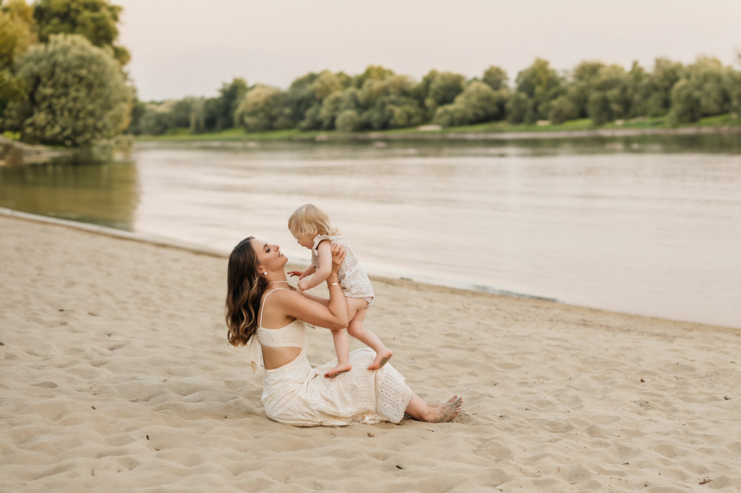 Семейная фотосессия у озера. Свадебный и семейный фотограф Кореновск/Краснодар