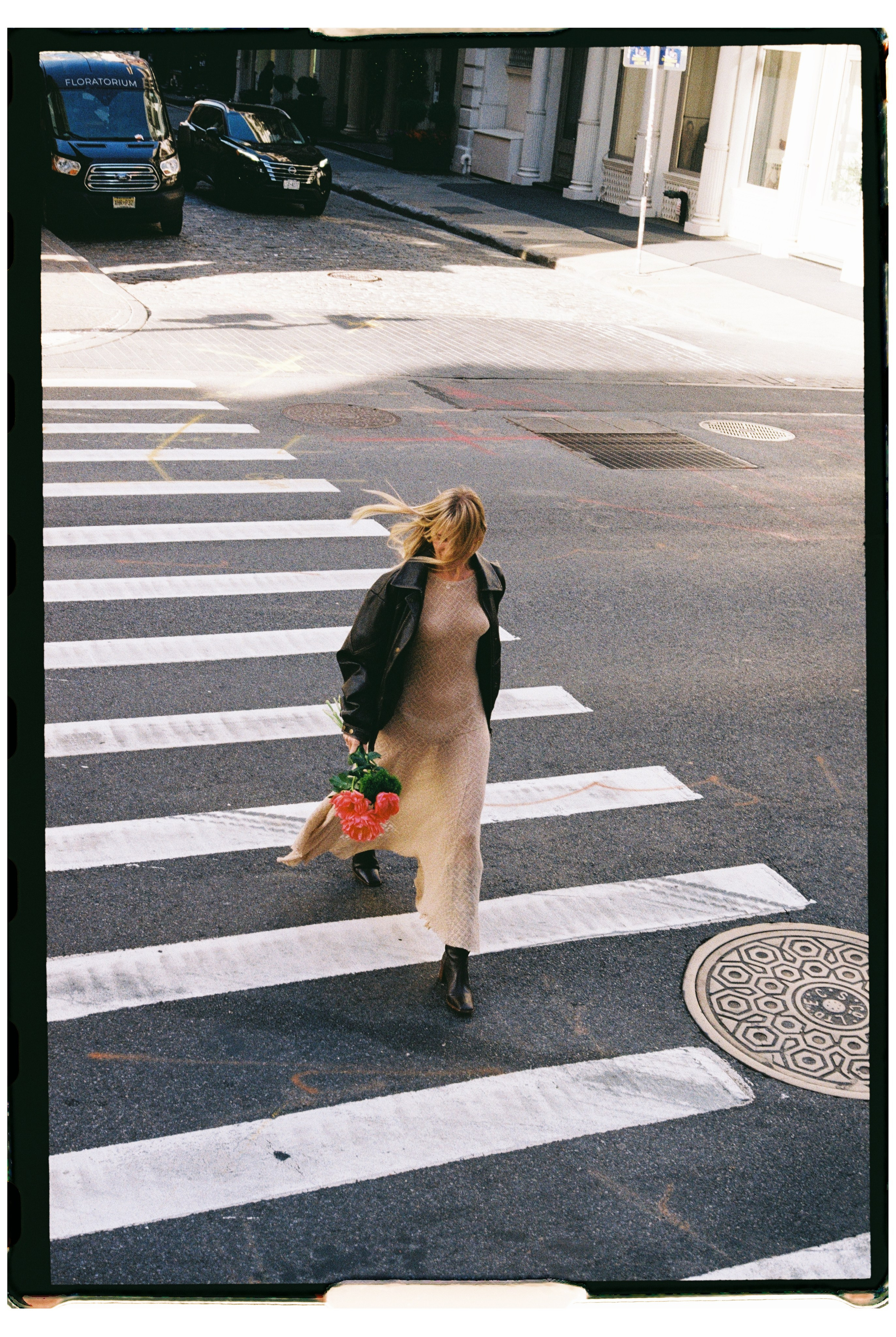 Street Photoshoot. Portrait and food photographer Sergei Sterling