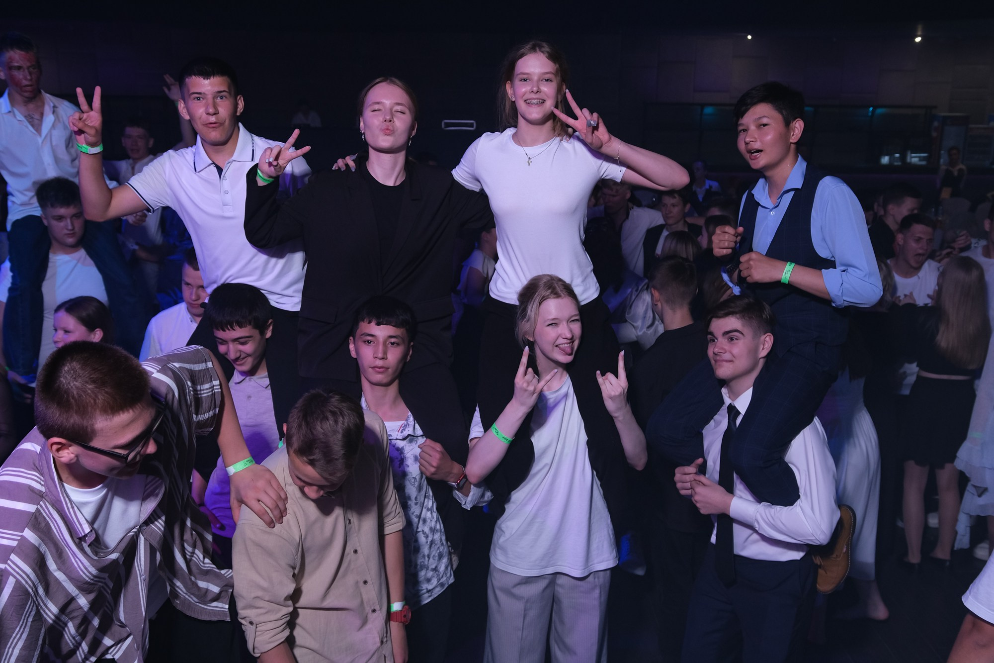 Выпускной альбом. Фото и видеосъемка