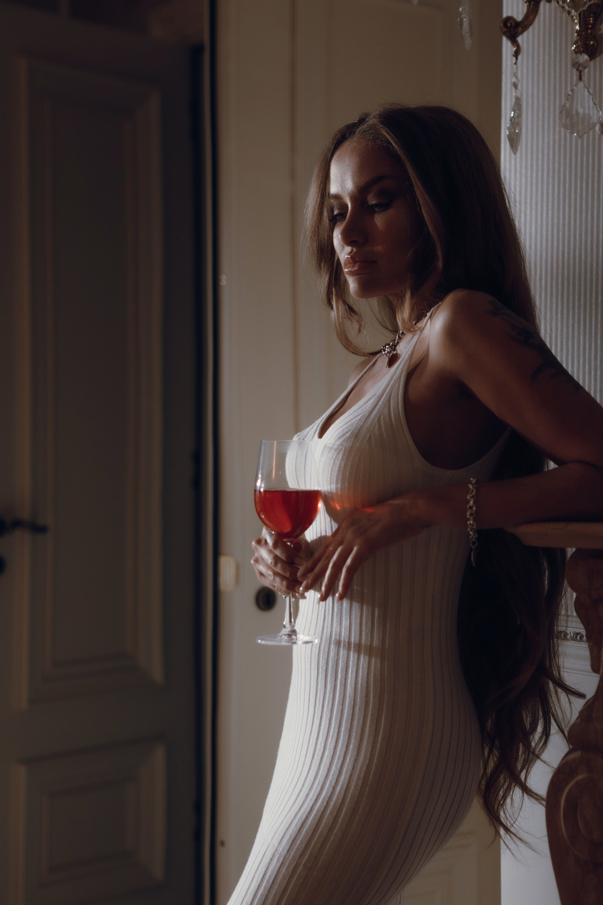 Клип «Отели». Полудницына Эльвира фотограф в Москве